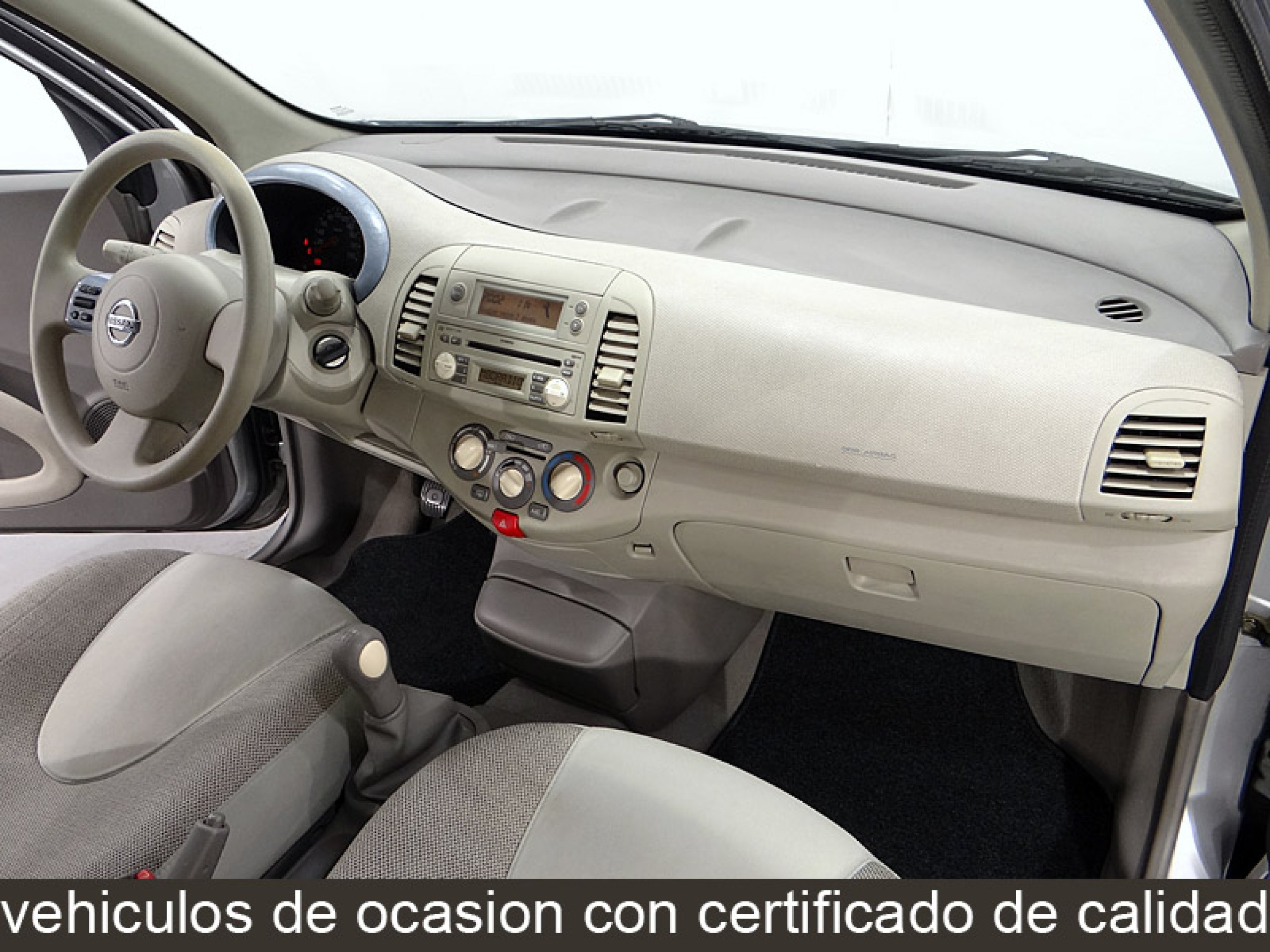 Foto Nissan Micra 27
