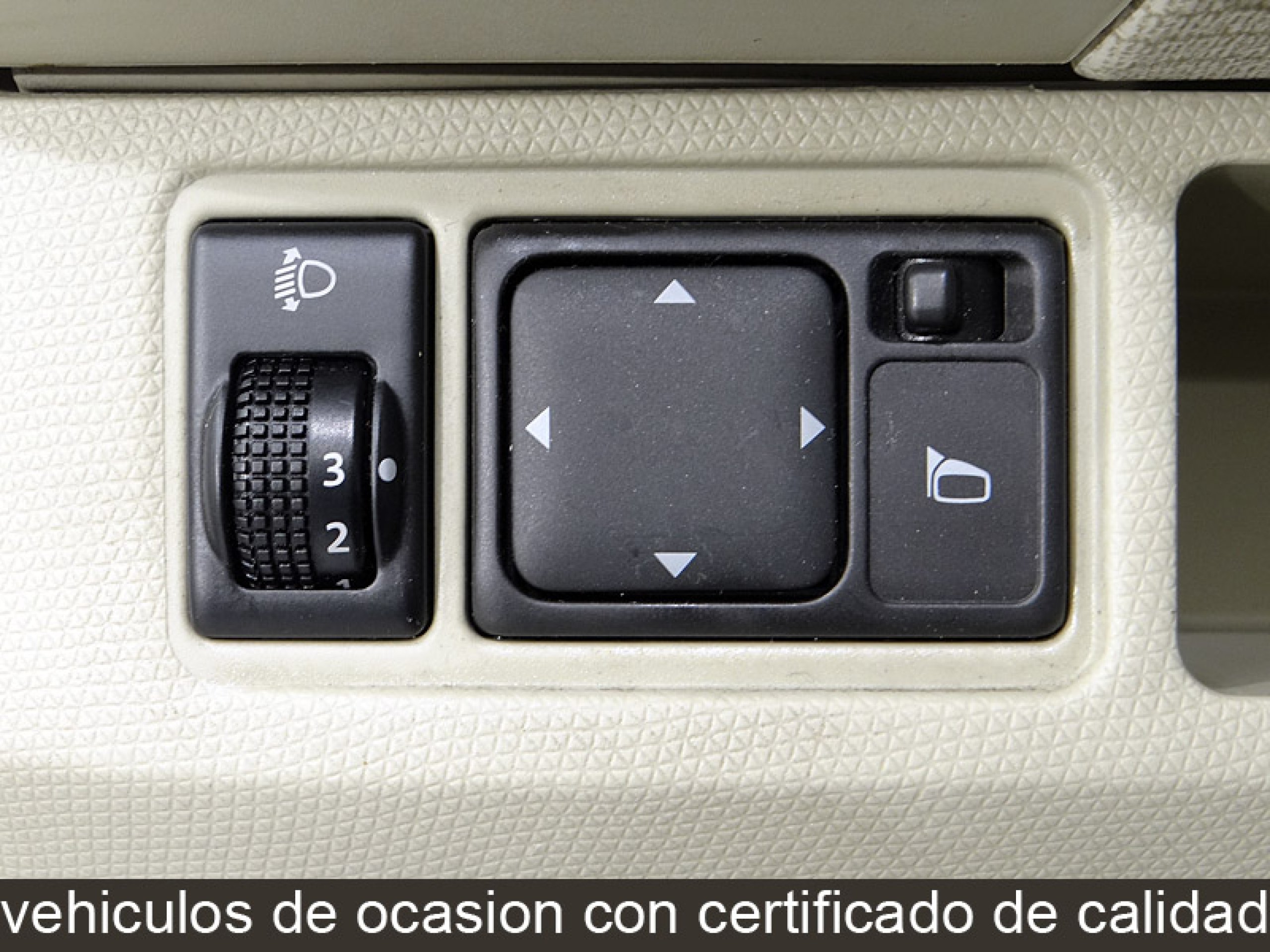 Foto Nissan Micra 34