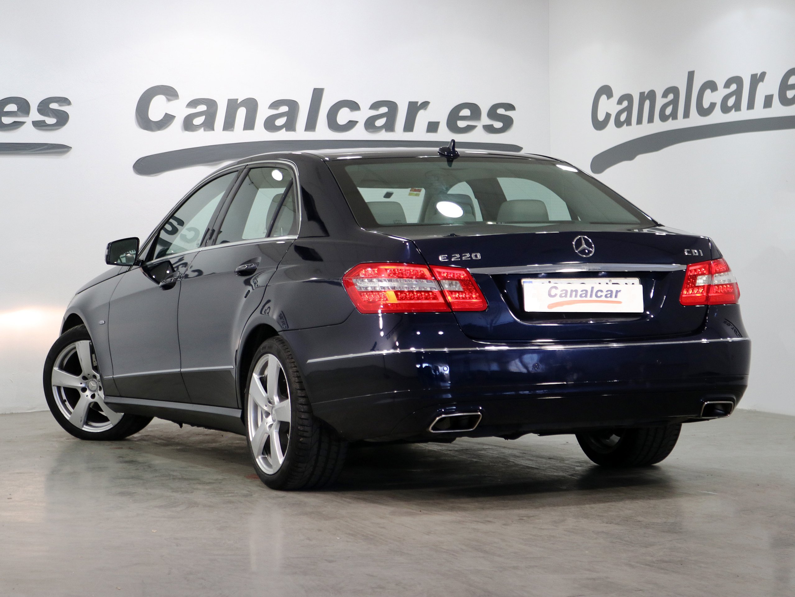 Foto Mercedes-Benz E 220 7