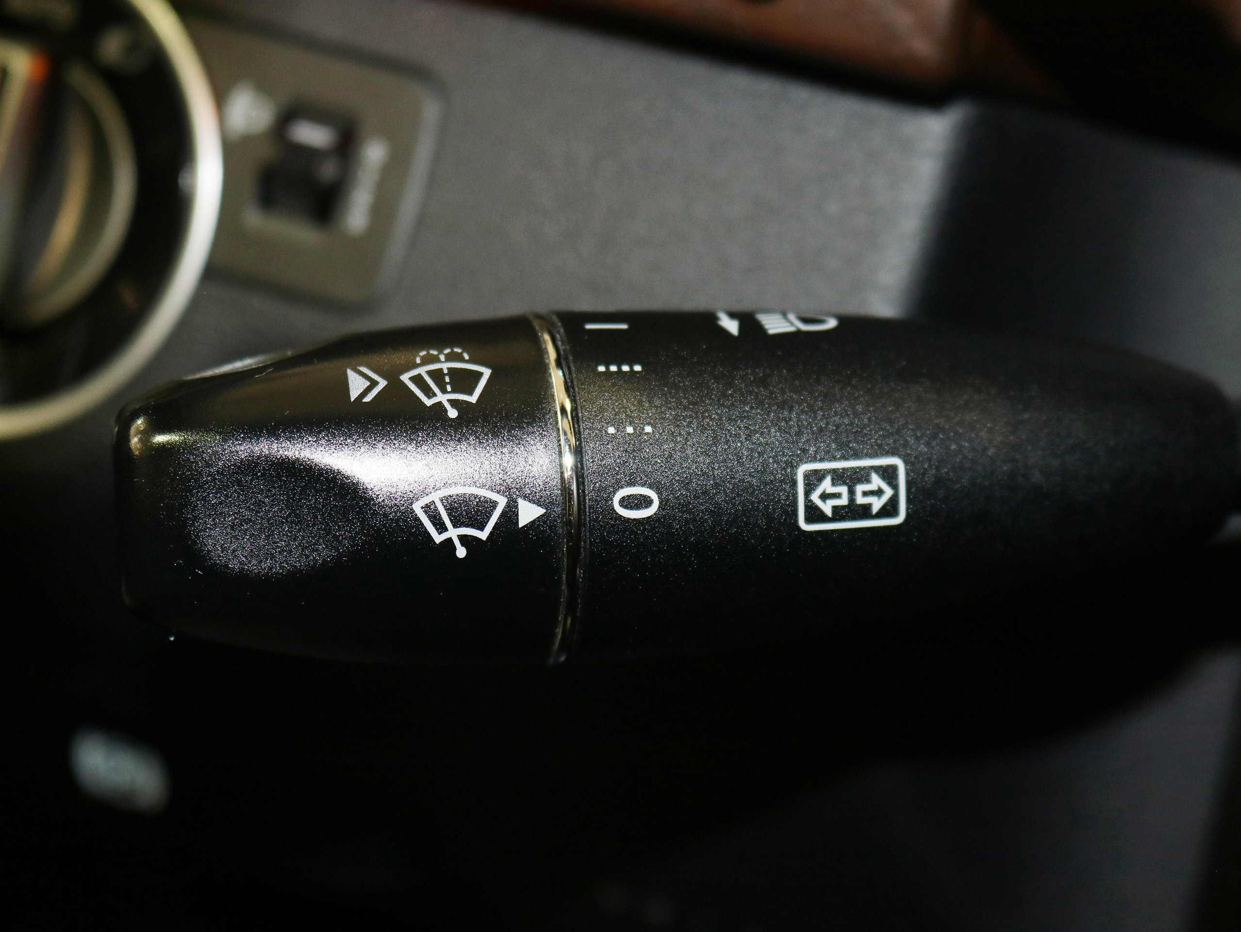 Foto Mercedes-Benz E 220 31