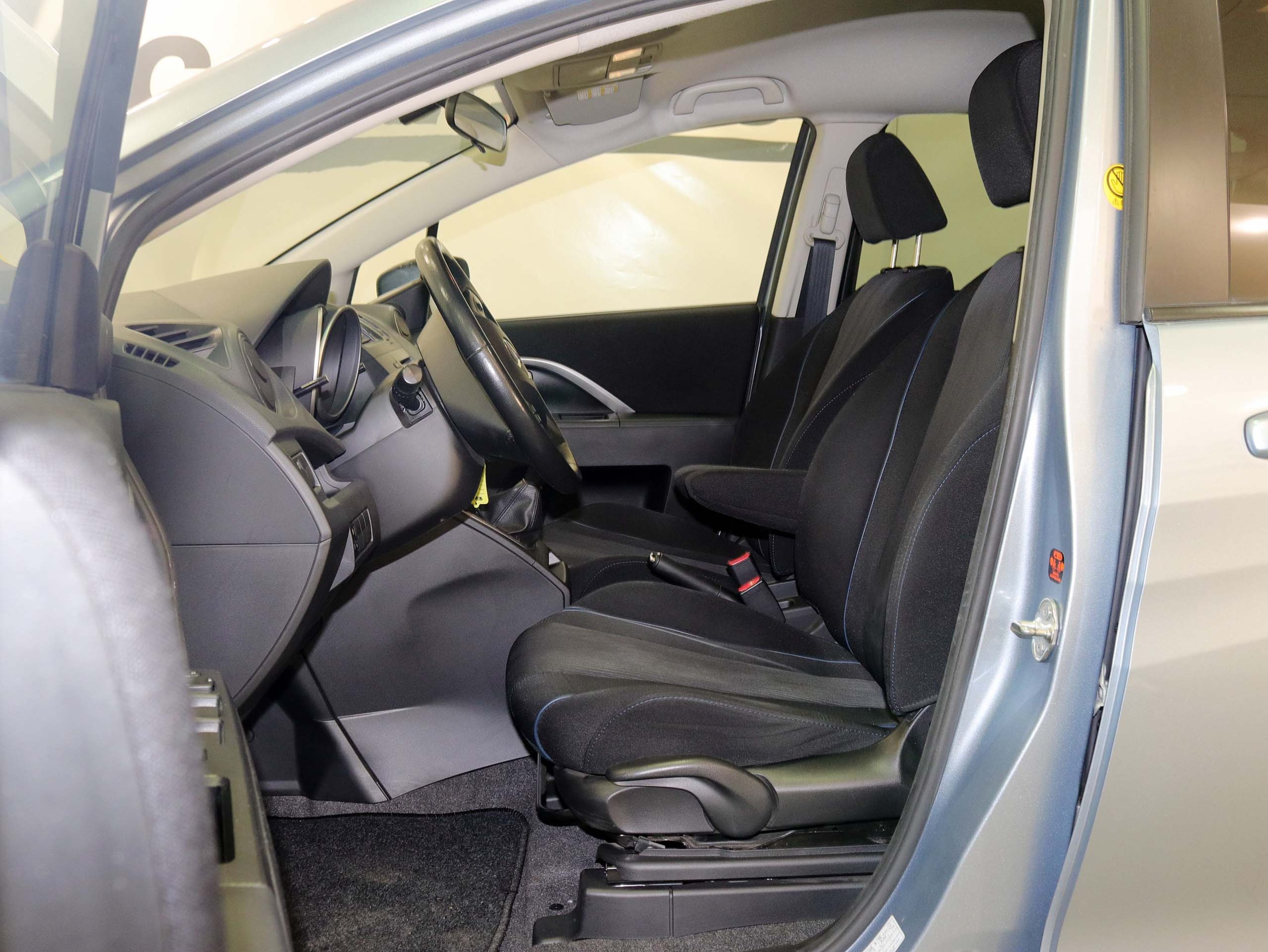Foto Mazda 5 17