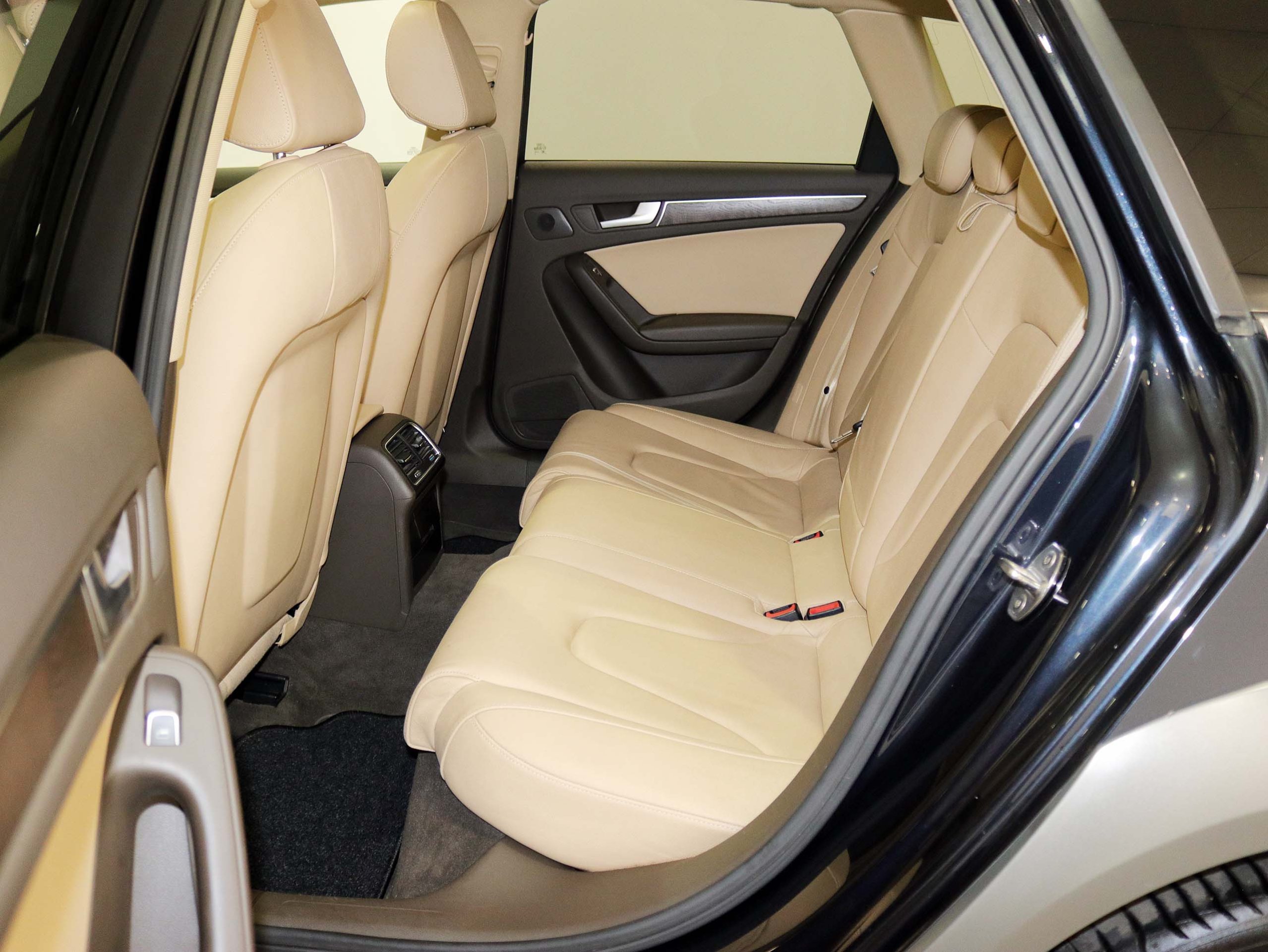 Foto Audi A4 16
