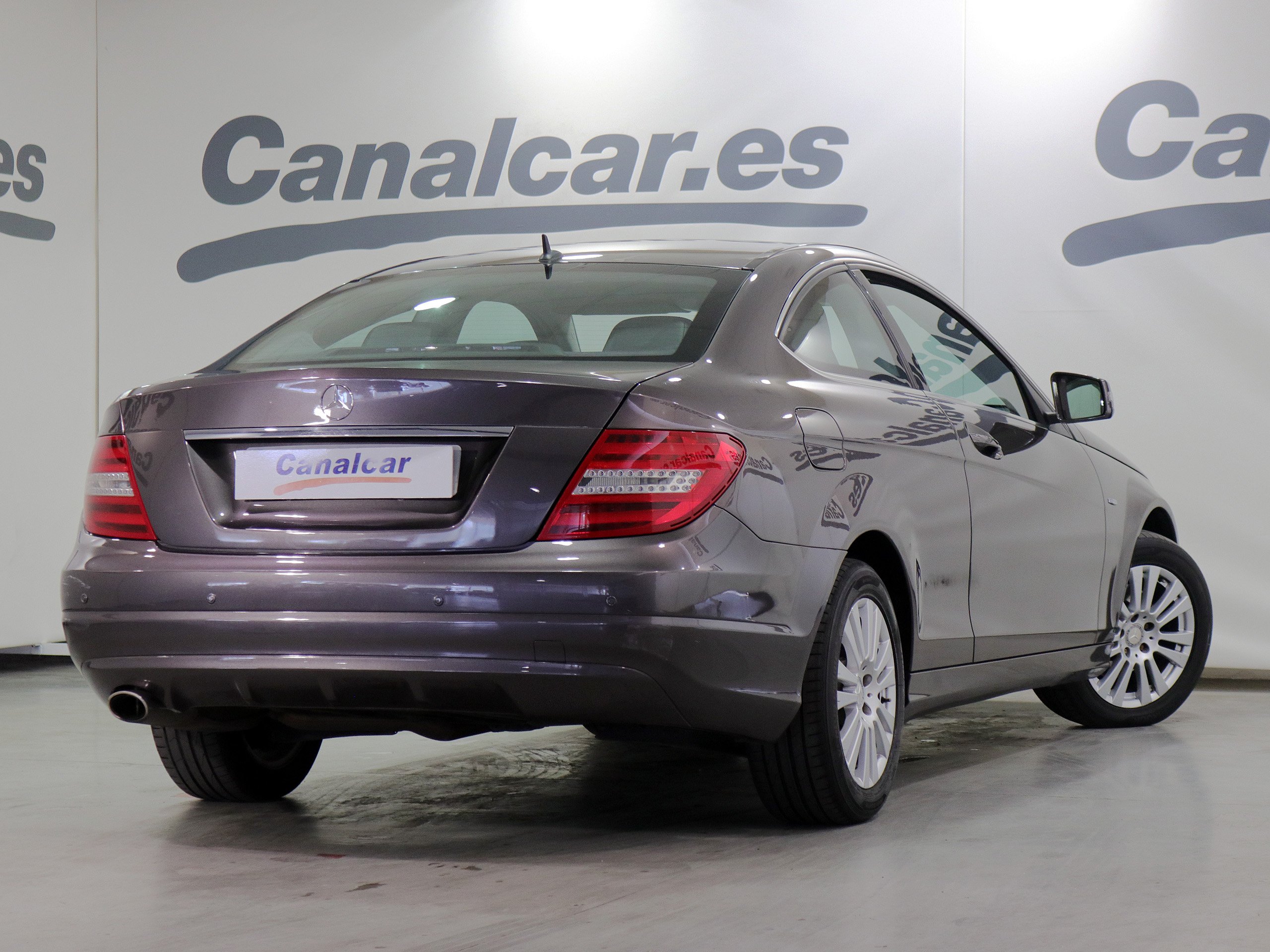 Foto Mercedes-Benz C 220 6 Foto Mercedes-Benz C 220 6