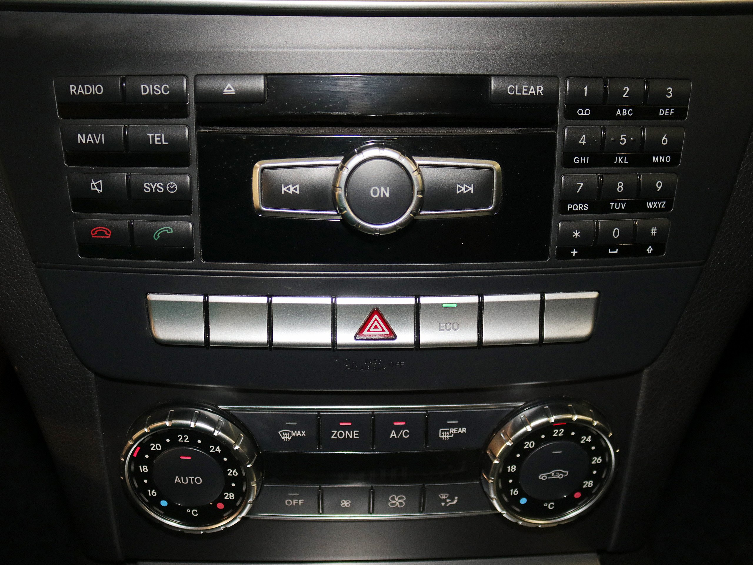 Foto Mercedes-Benz C 220 27 Foto Mercedes-Benz C 220 27