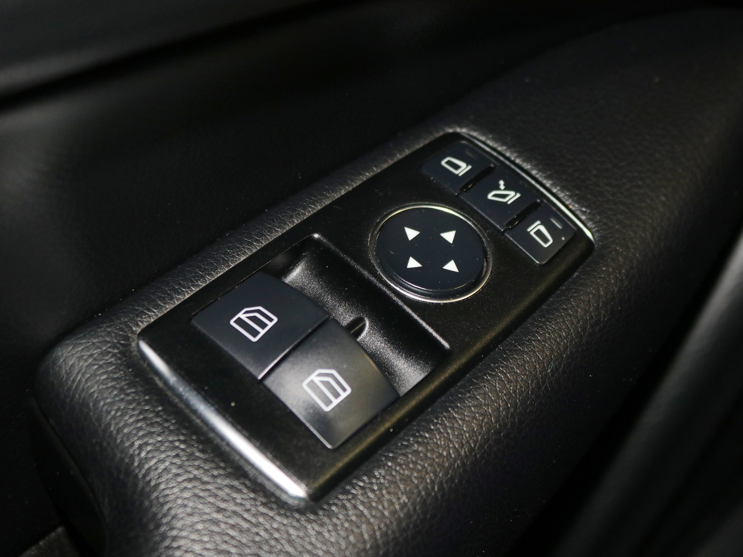 Foto Mercedes-Benz C 220 31 Foto Mercedes-Benz C 220 31