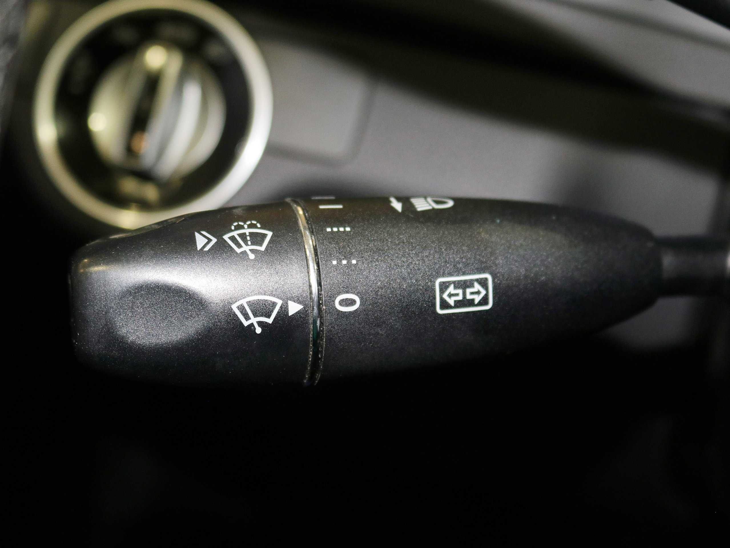Foto Mercedes-Benz C 220 35 Foto Mercedes-Benz C 220 35