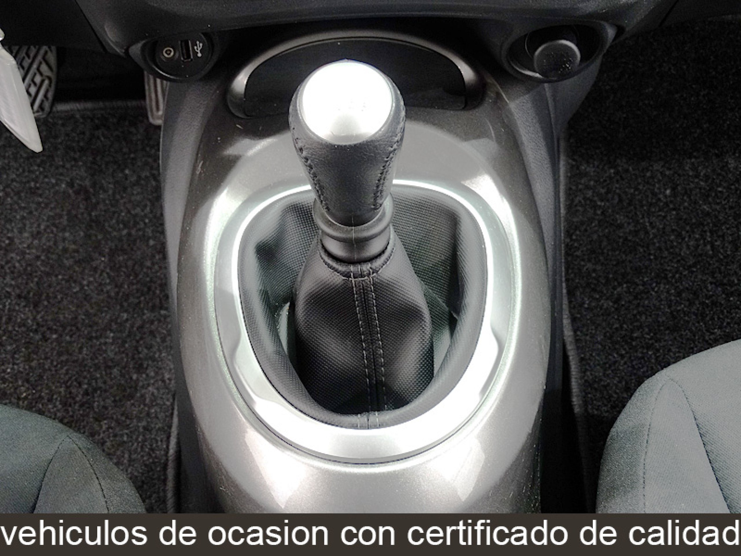 Foto Nissan Juke 28