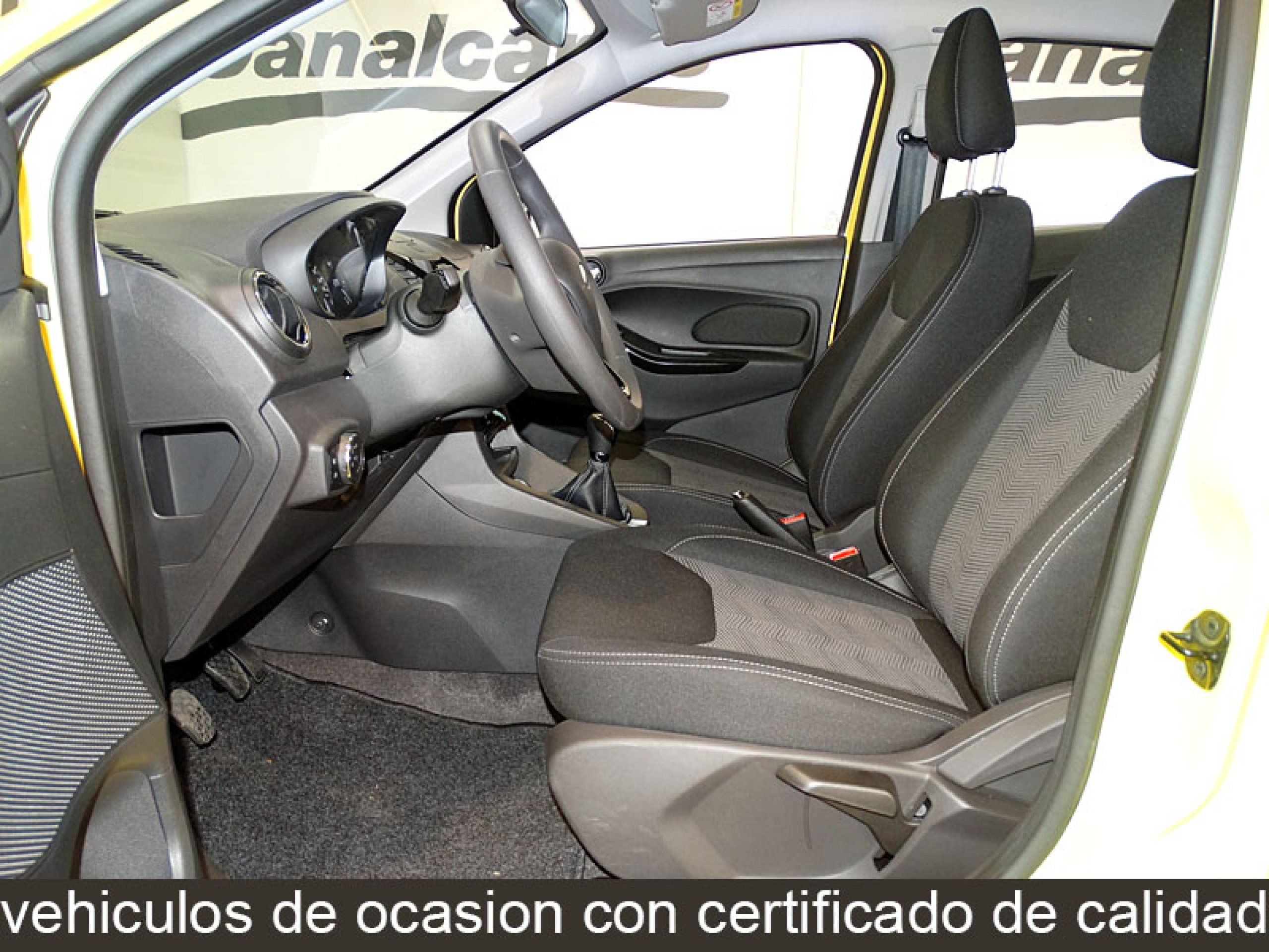 Foto Ford Ka 16