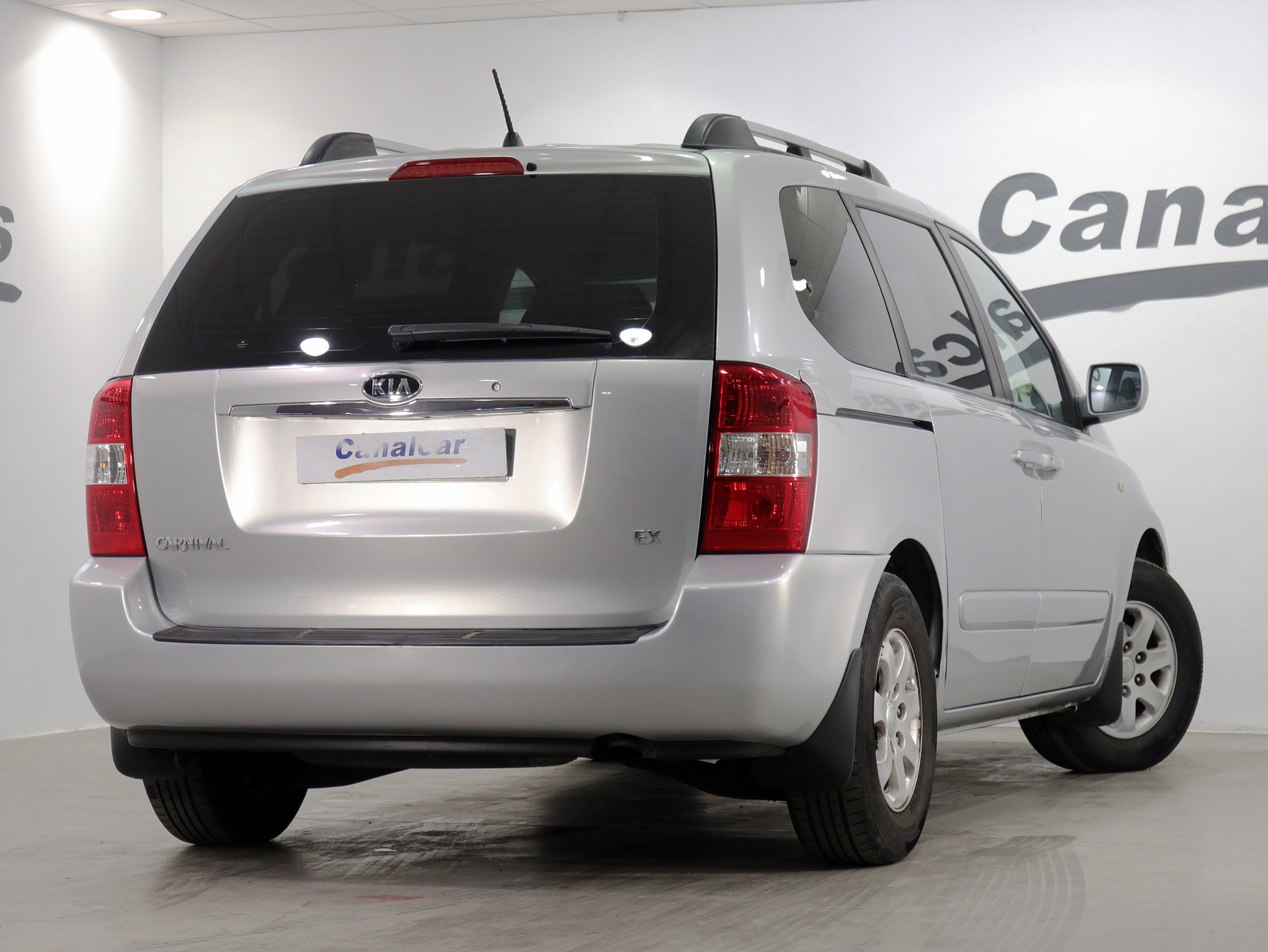 Foto Kia Carnival 6