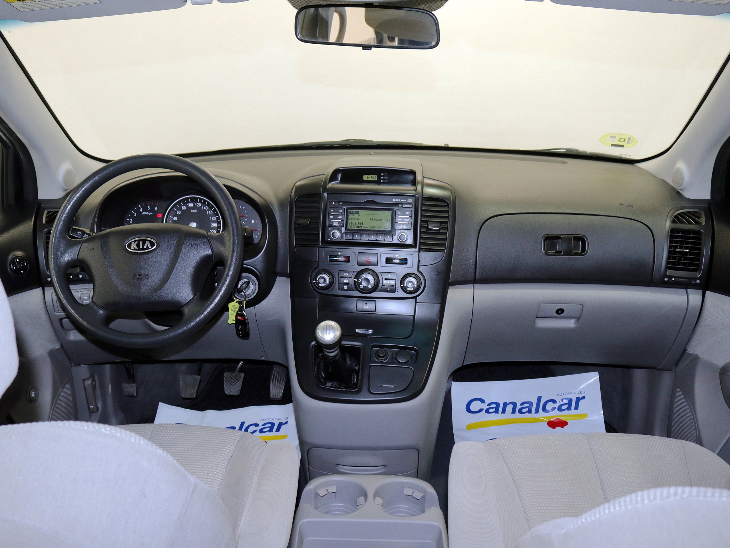 Foto Kia Carnival 21