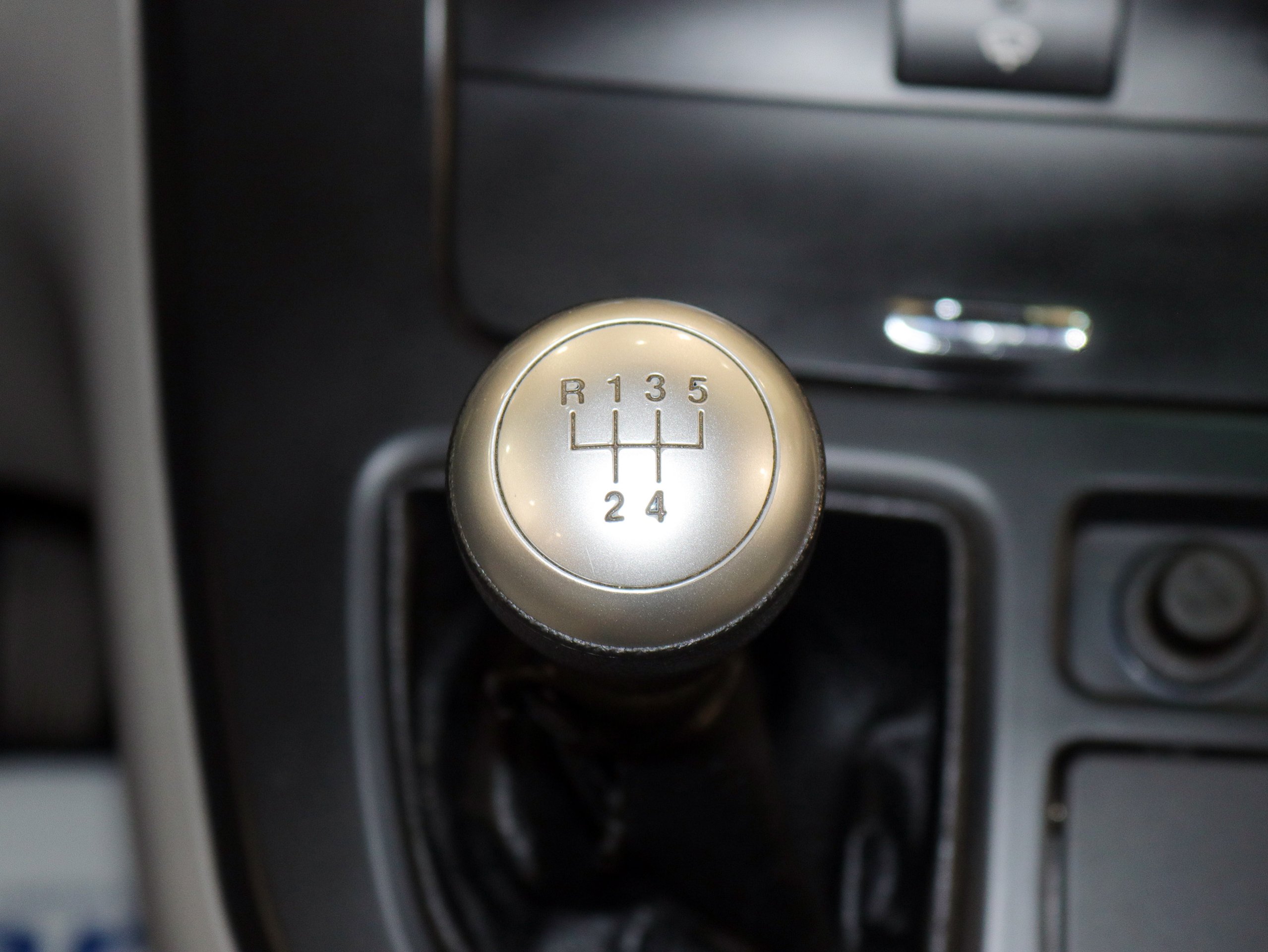 Foto Kia Carnival 26