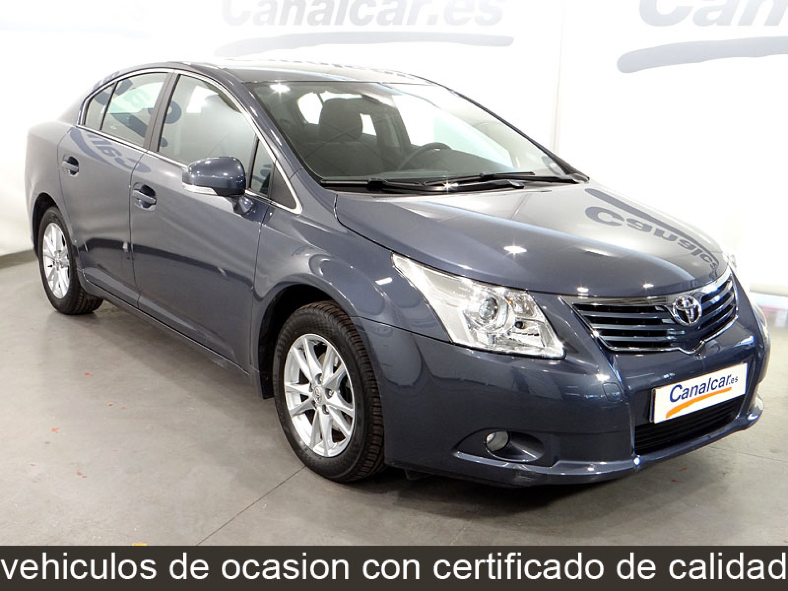 Foto Toyota Avensis 4