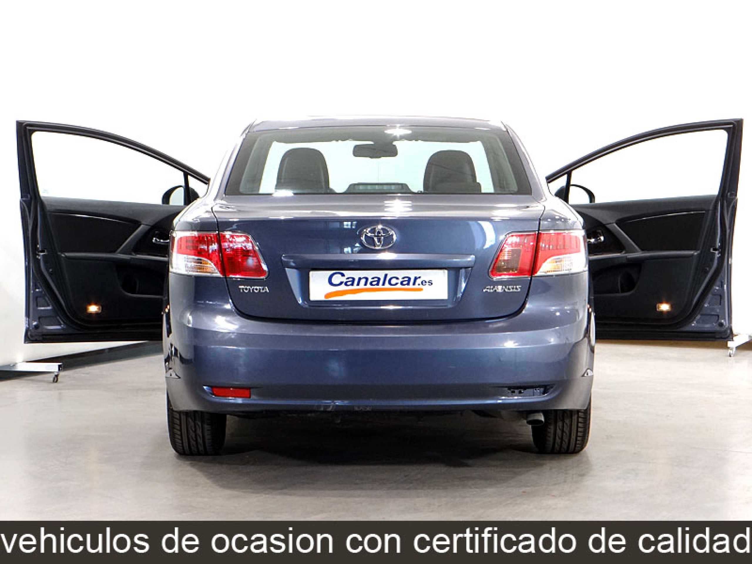 Foto Toyota Avensis 8