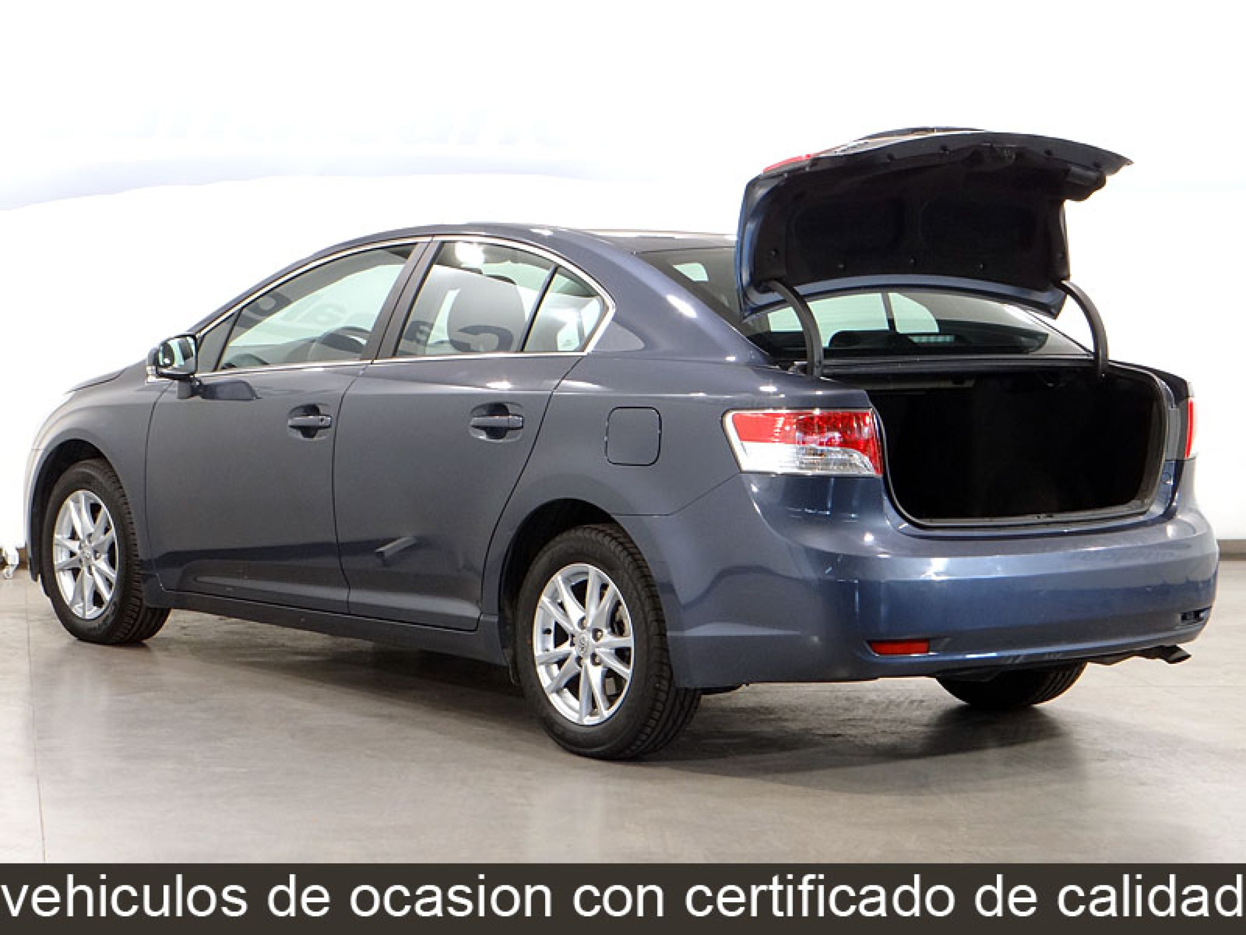 Foto Toyota Avensis 10