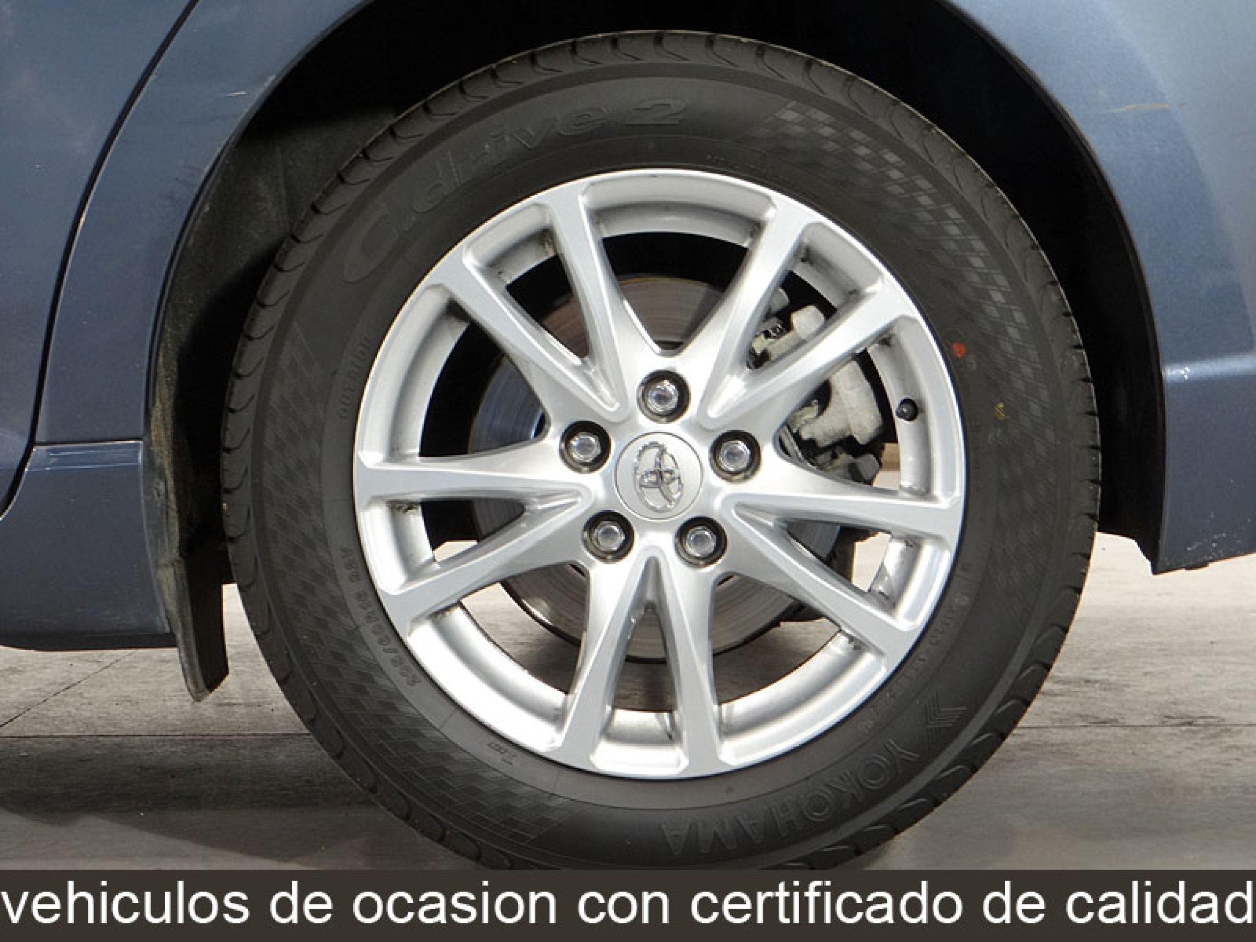 Foto Toyota Avensis 33