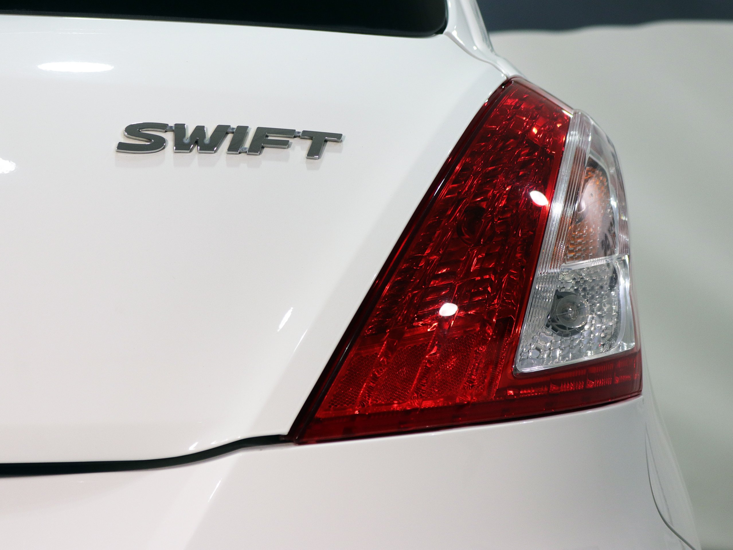 Foto Suzuki Swift 11