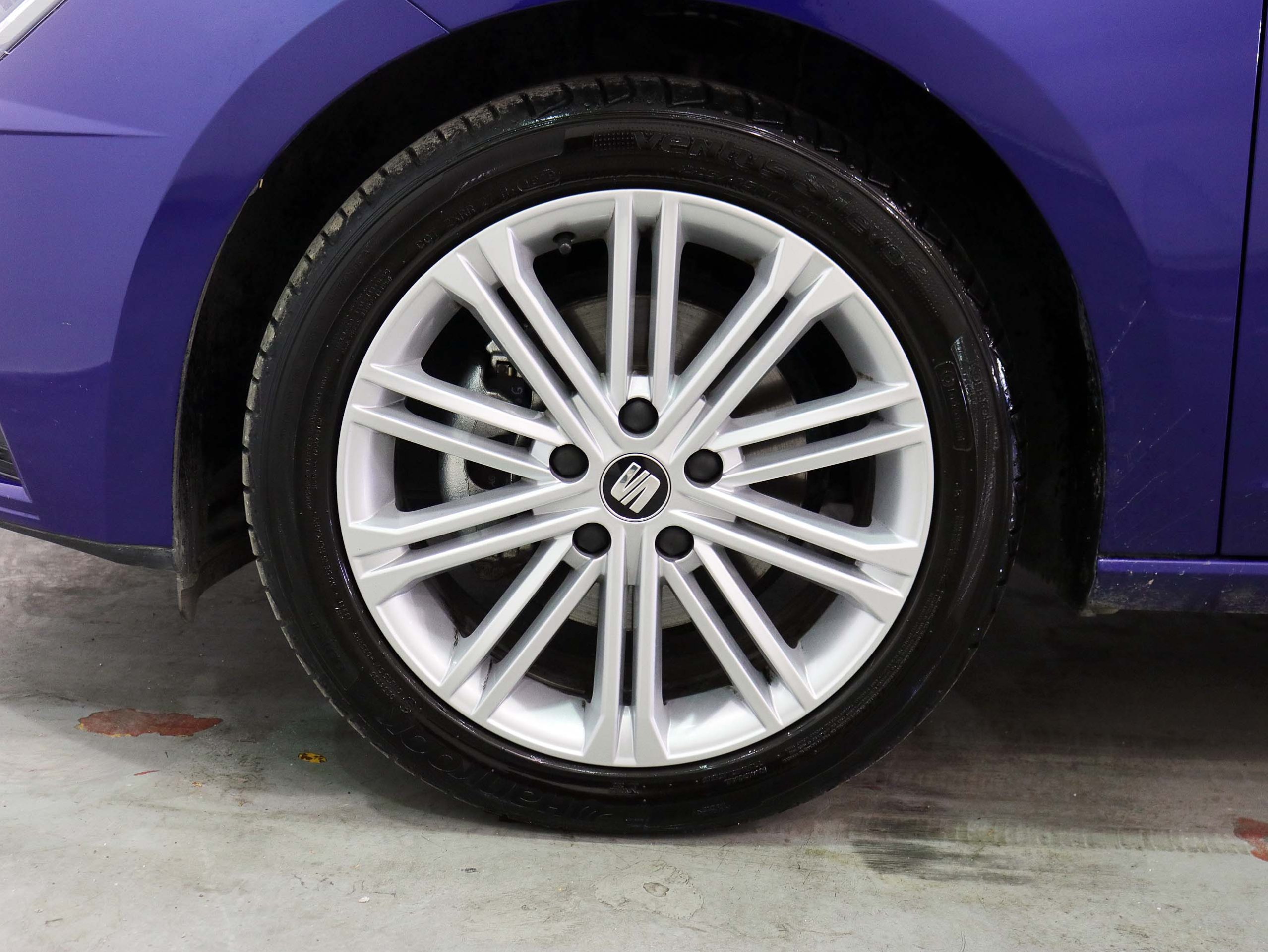 Foto Seat Leon 44