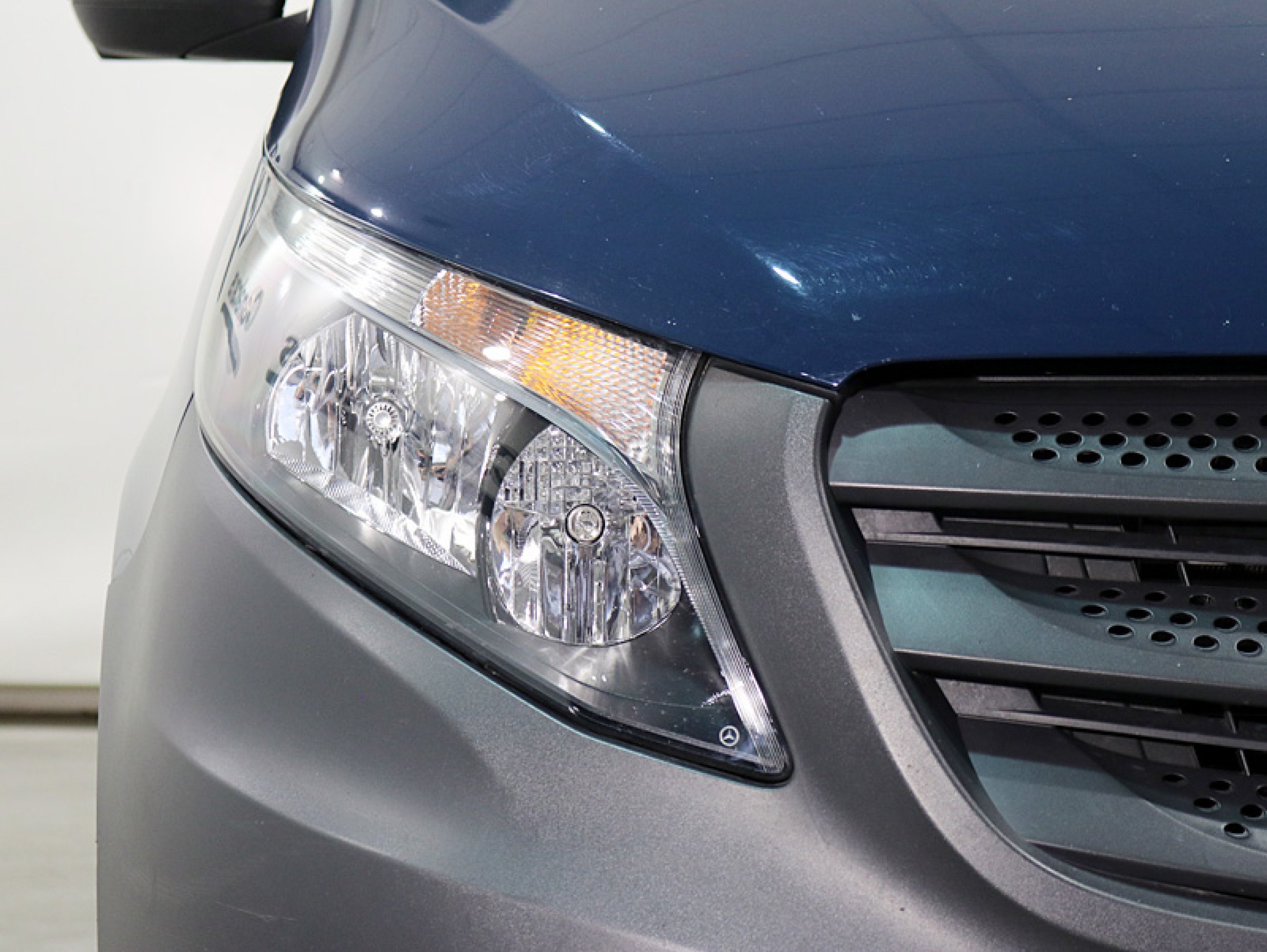 Foto Mercedes-Benz Vito 10
