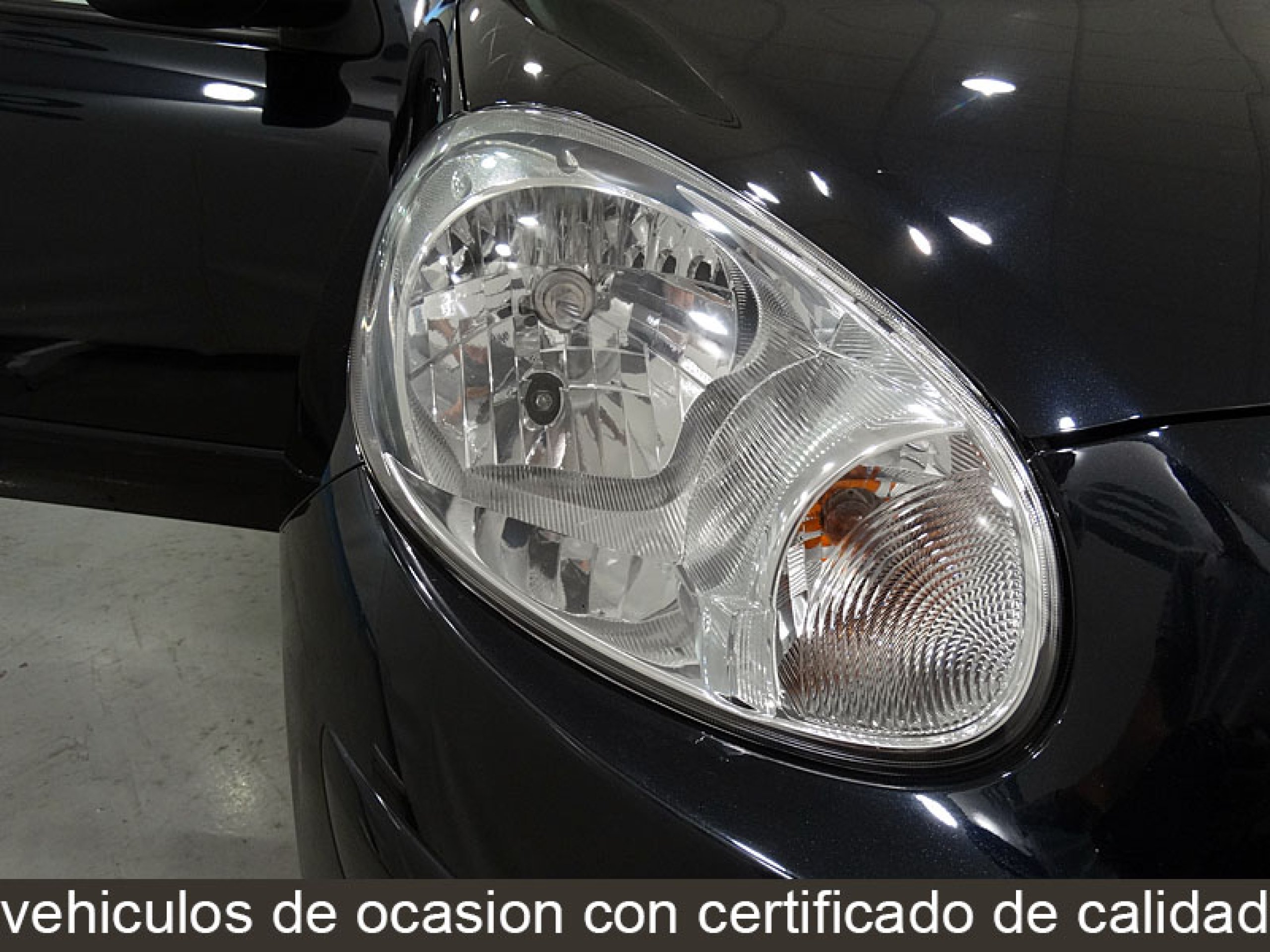 Foto Nissan Micra 10