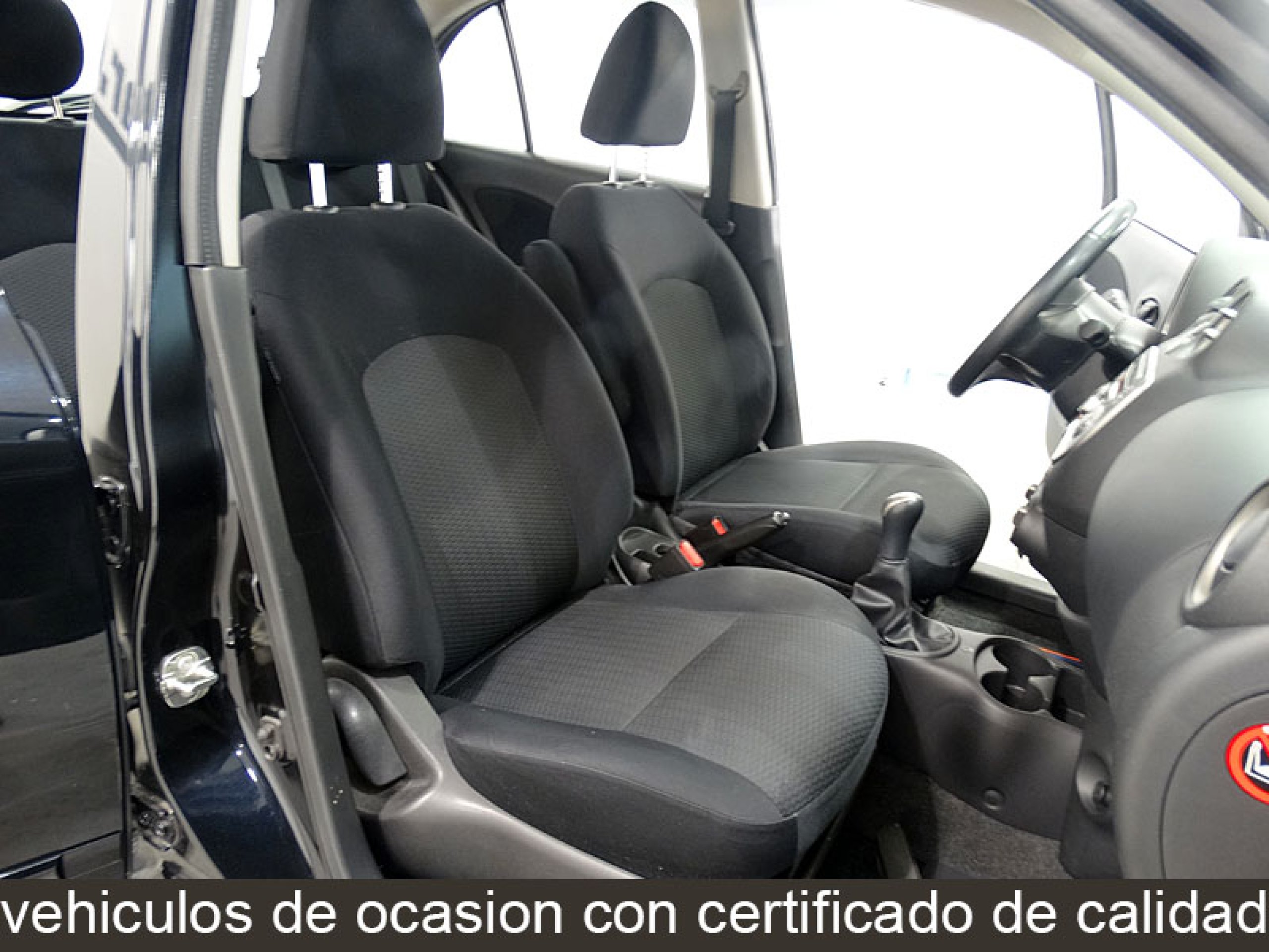 Foto Nissan Micra 16