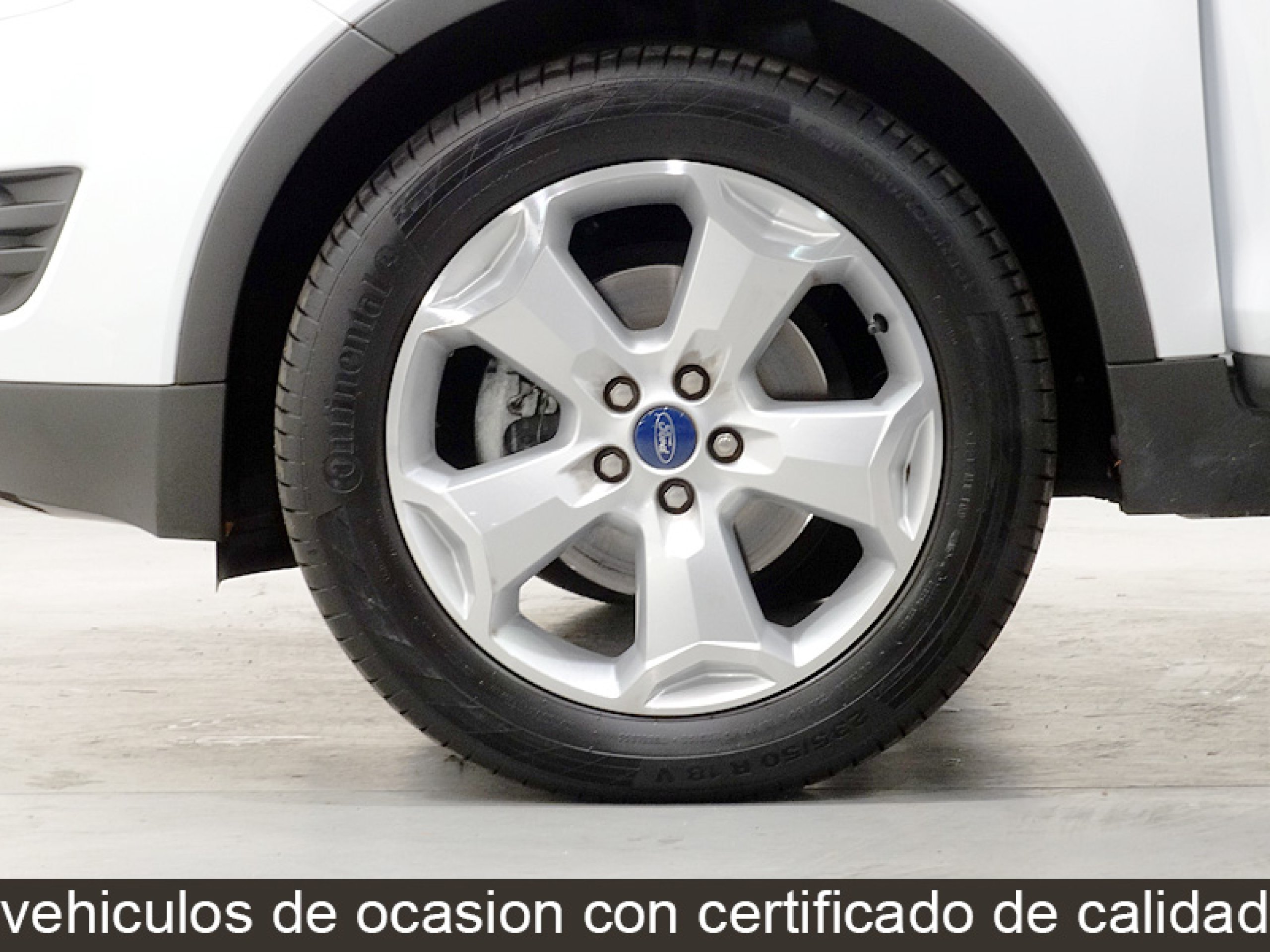 Foto Ford Kuga 32