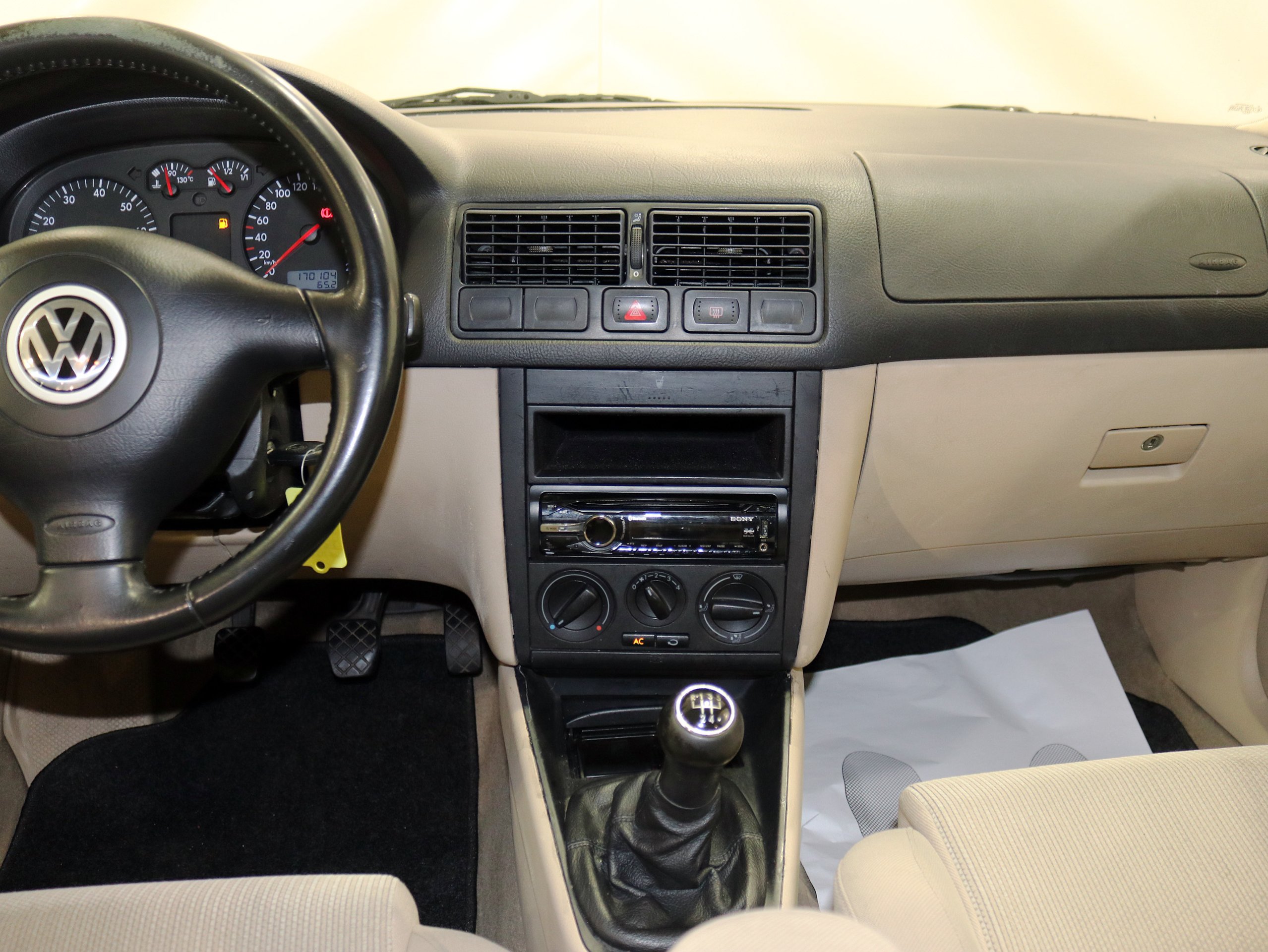 Foto Volkswagen Golf 17