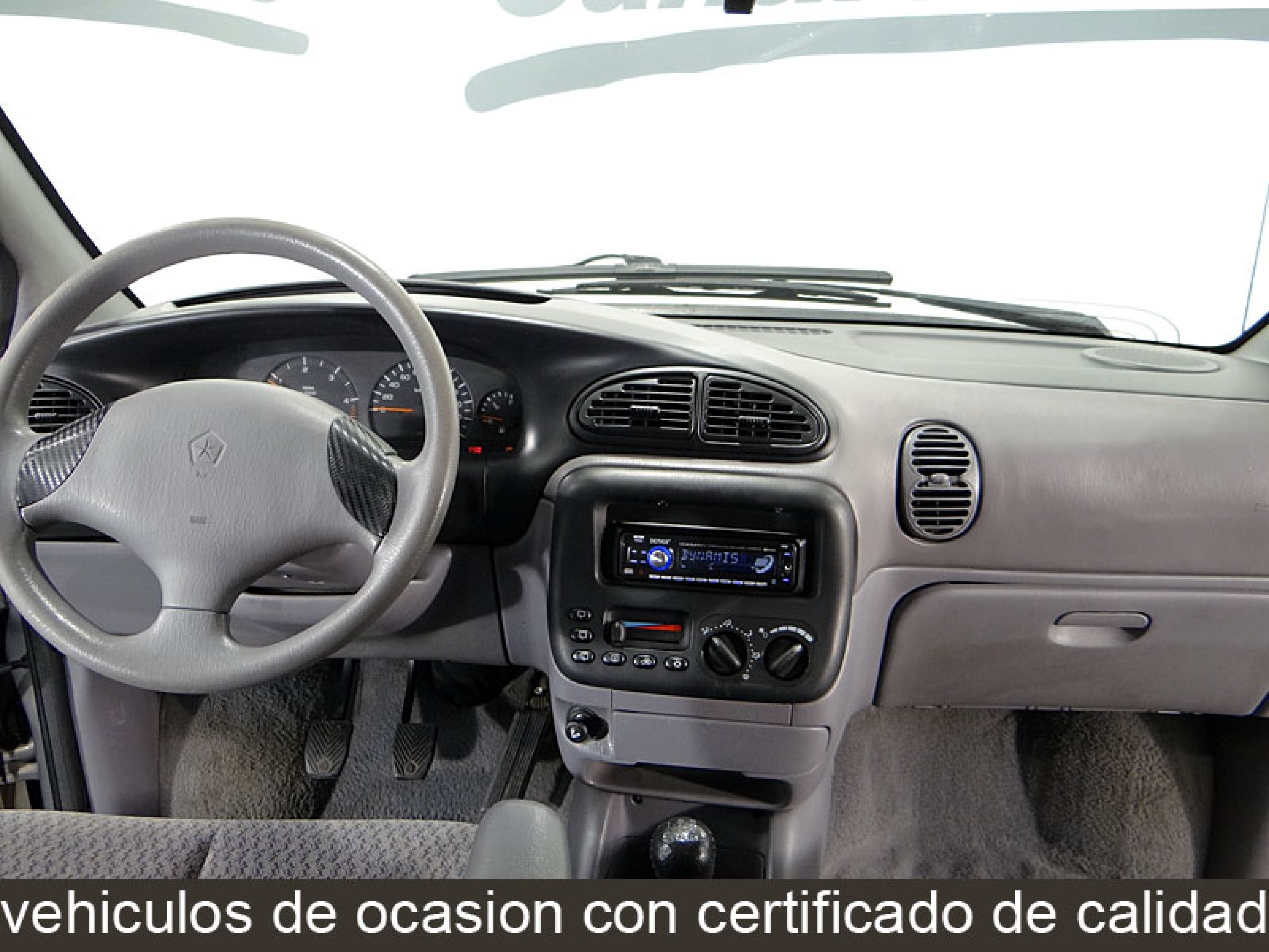 Foto Chrysler Voyager 28 Foto Chrysler Voyager 28
