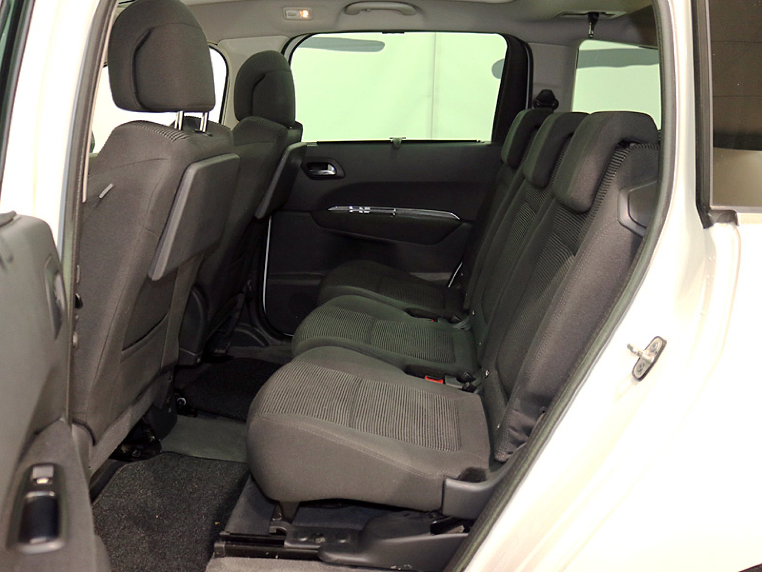Foto Peugeot 5008 18