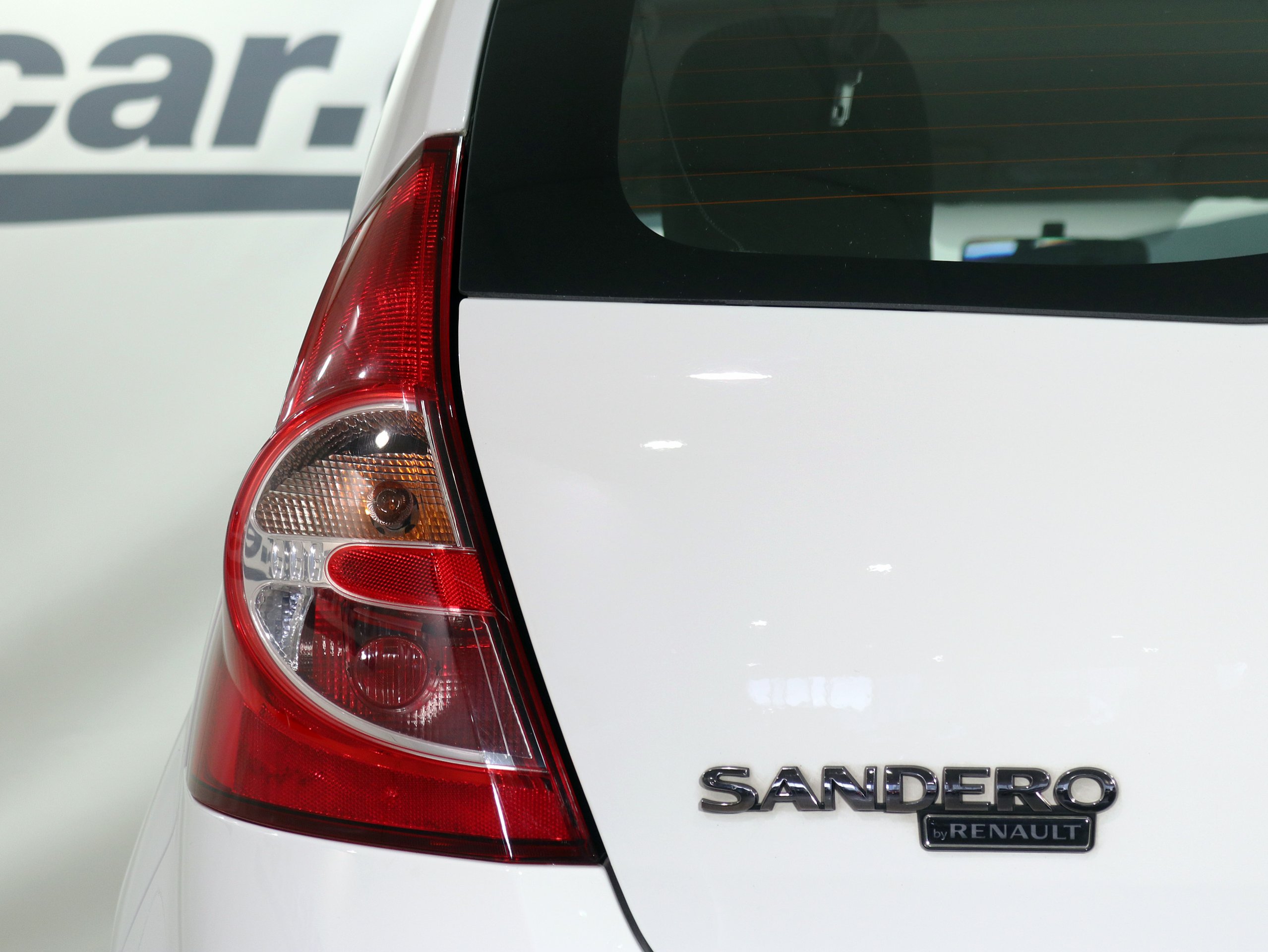 Foto Dacia Sandero 10