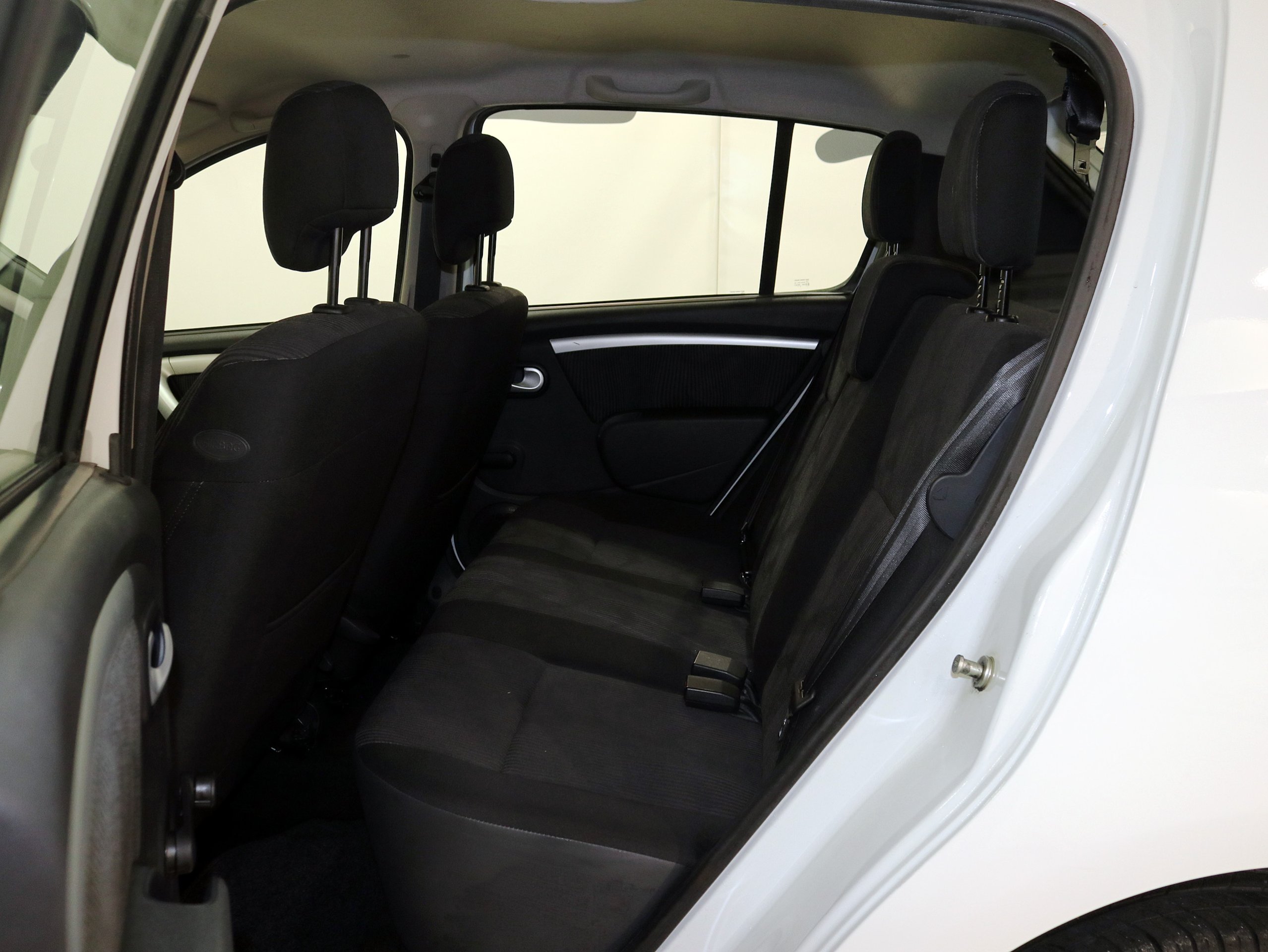 Foto Dacia Sandero 14