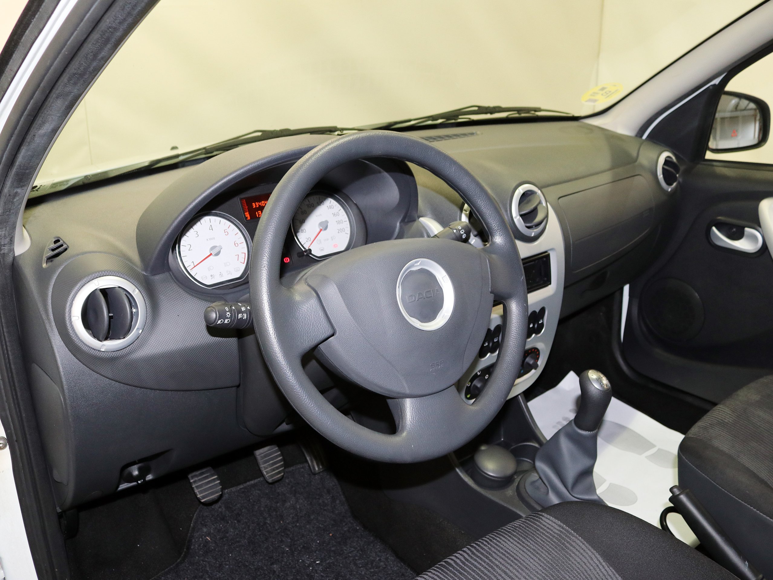 Foto Dacia Sandero 16