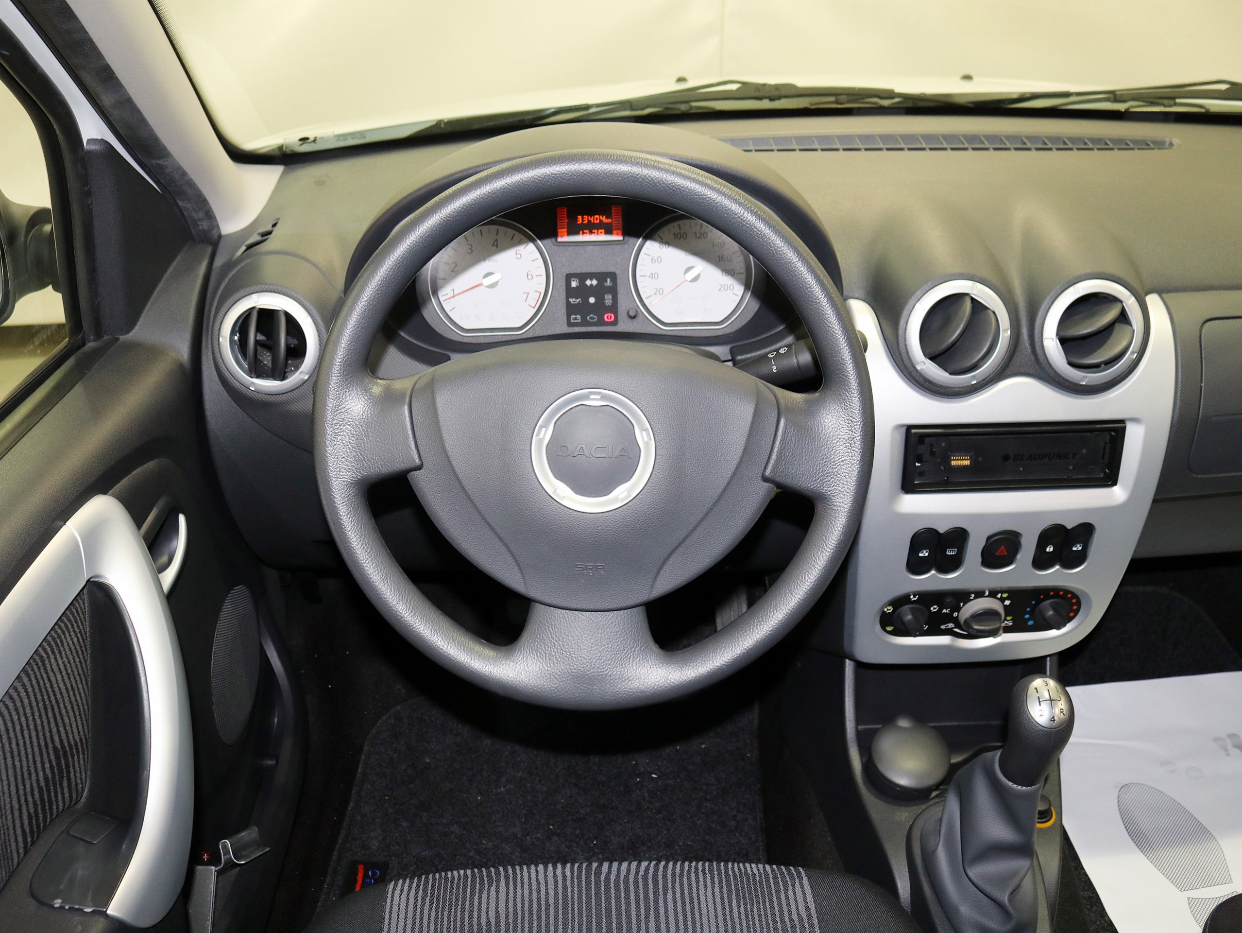 Foto Dacia Sandero 18