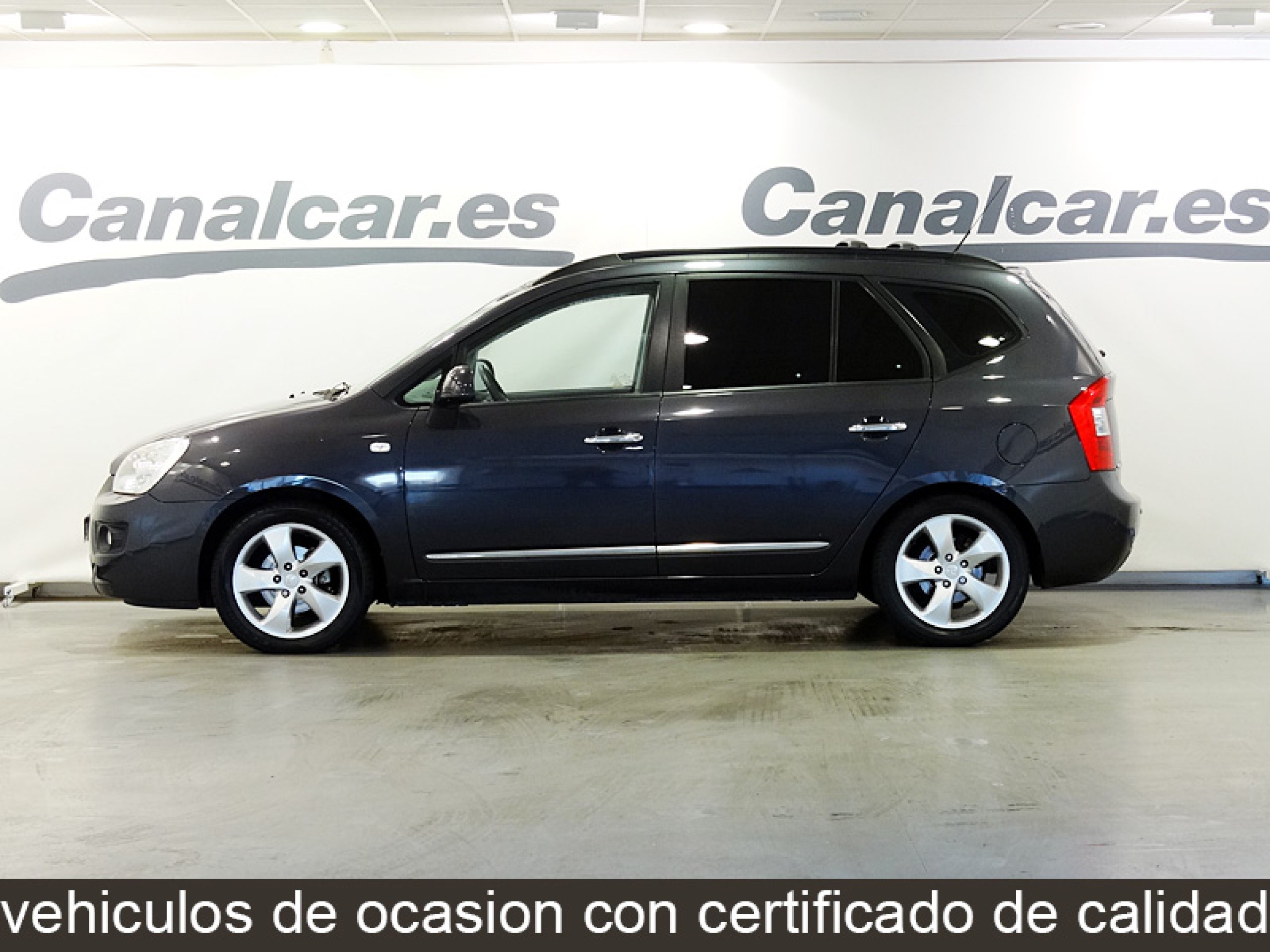 Foto Kia Carens 9