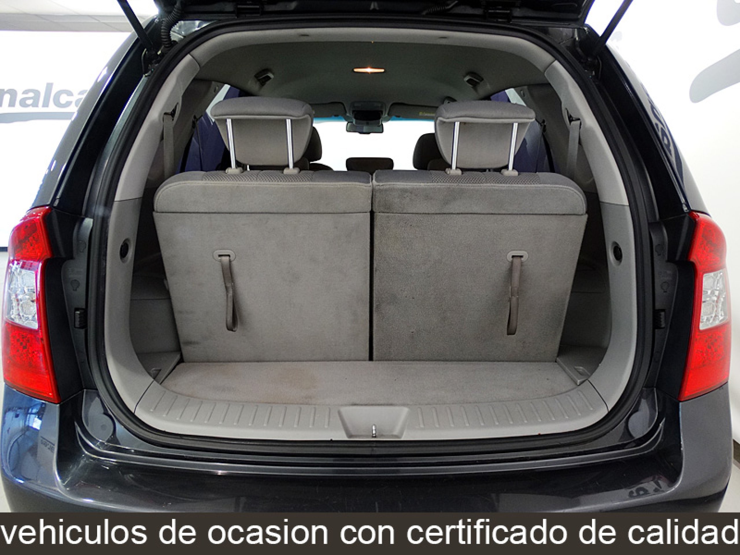 Foto Kia Carens 14