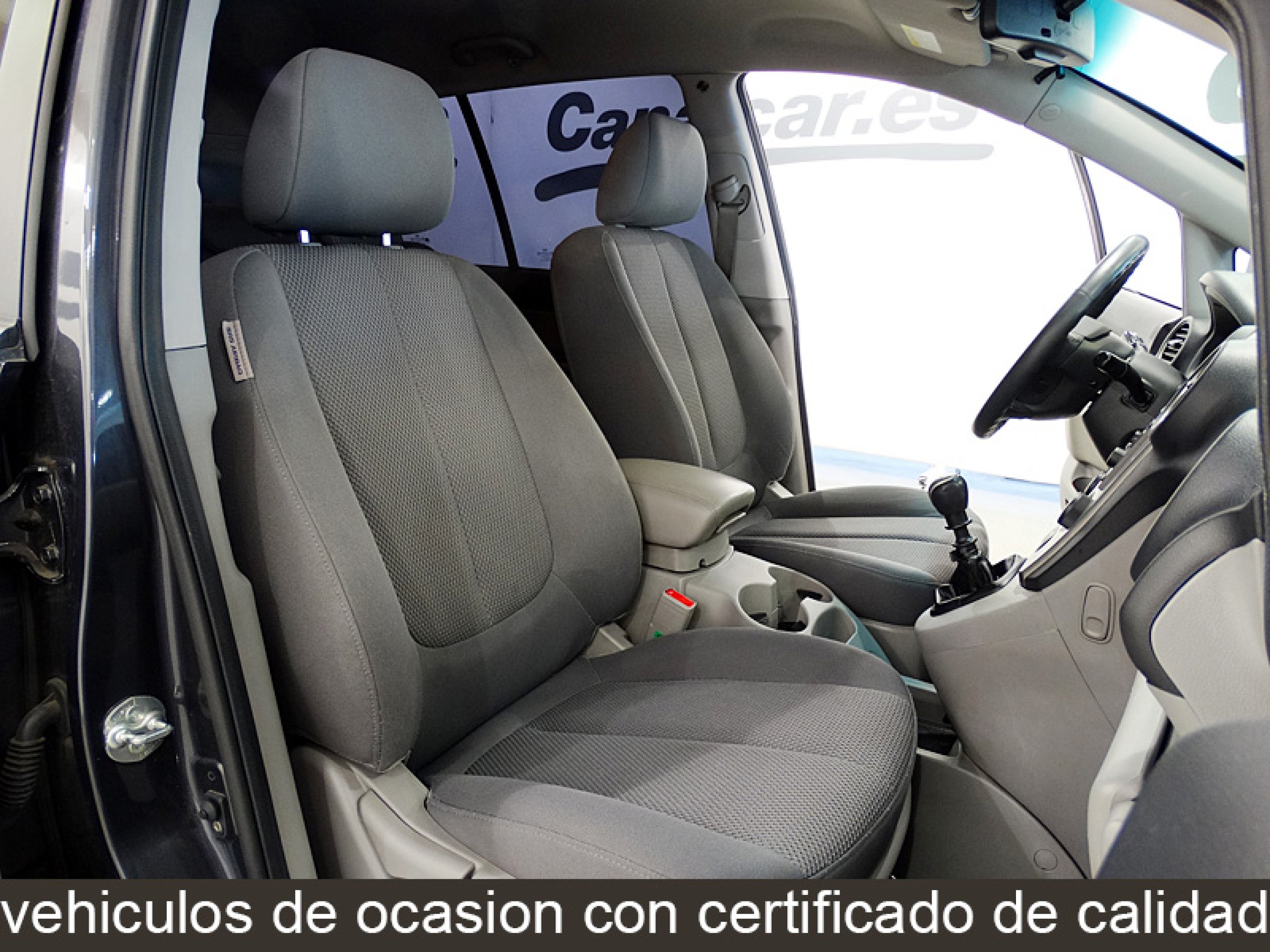 Foto Kia Carens 18