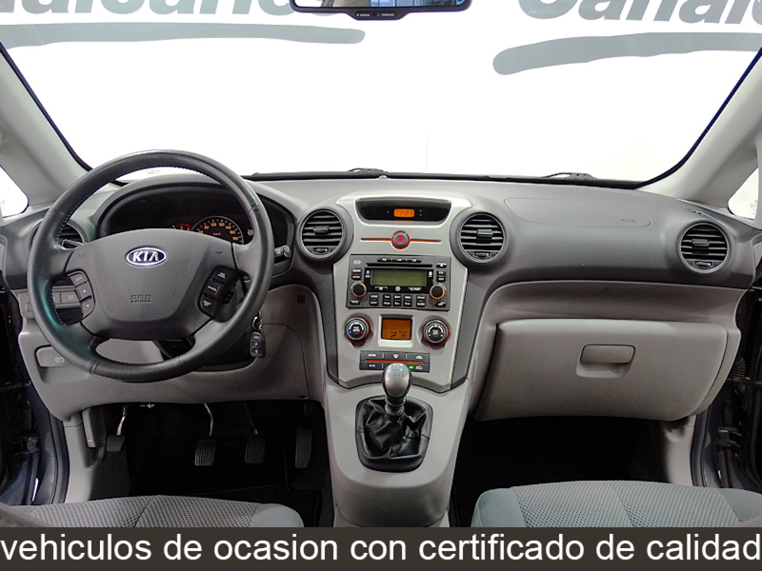 Foto Kia Carens 25
