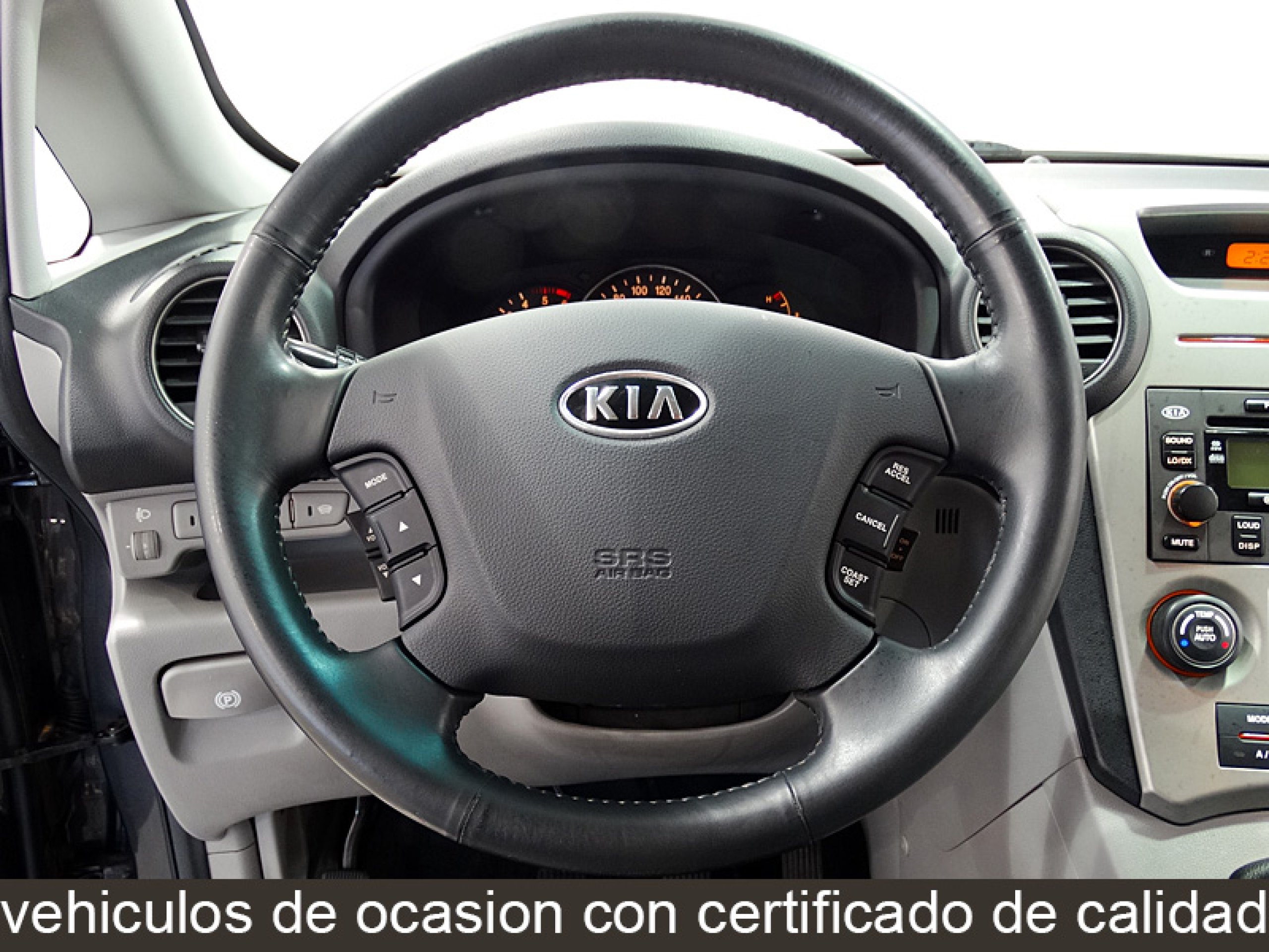 Foto Kia Carens 27