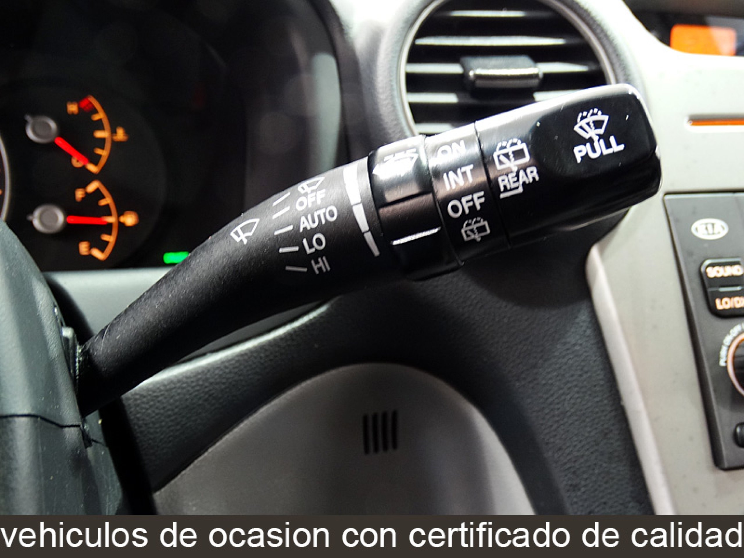 Foto Kia Carens 33