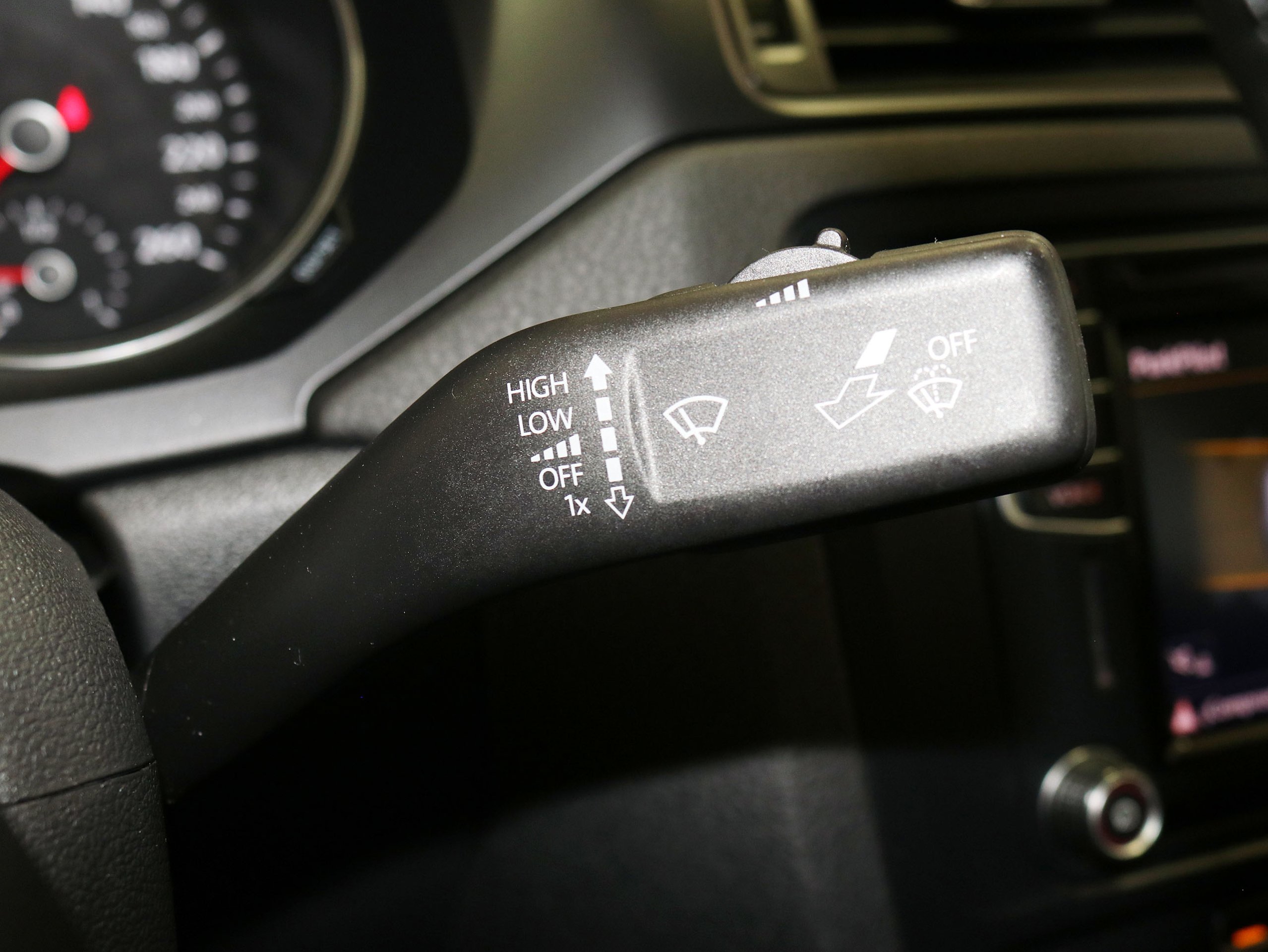 Foto Volkswagen Jetta 24