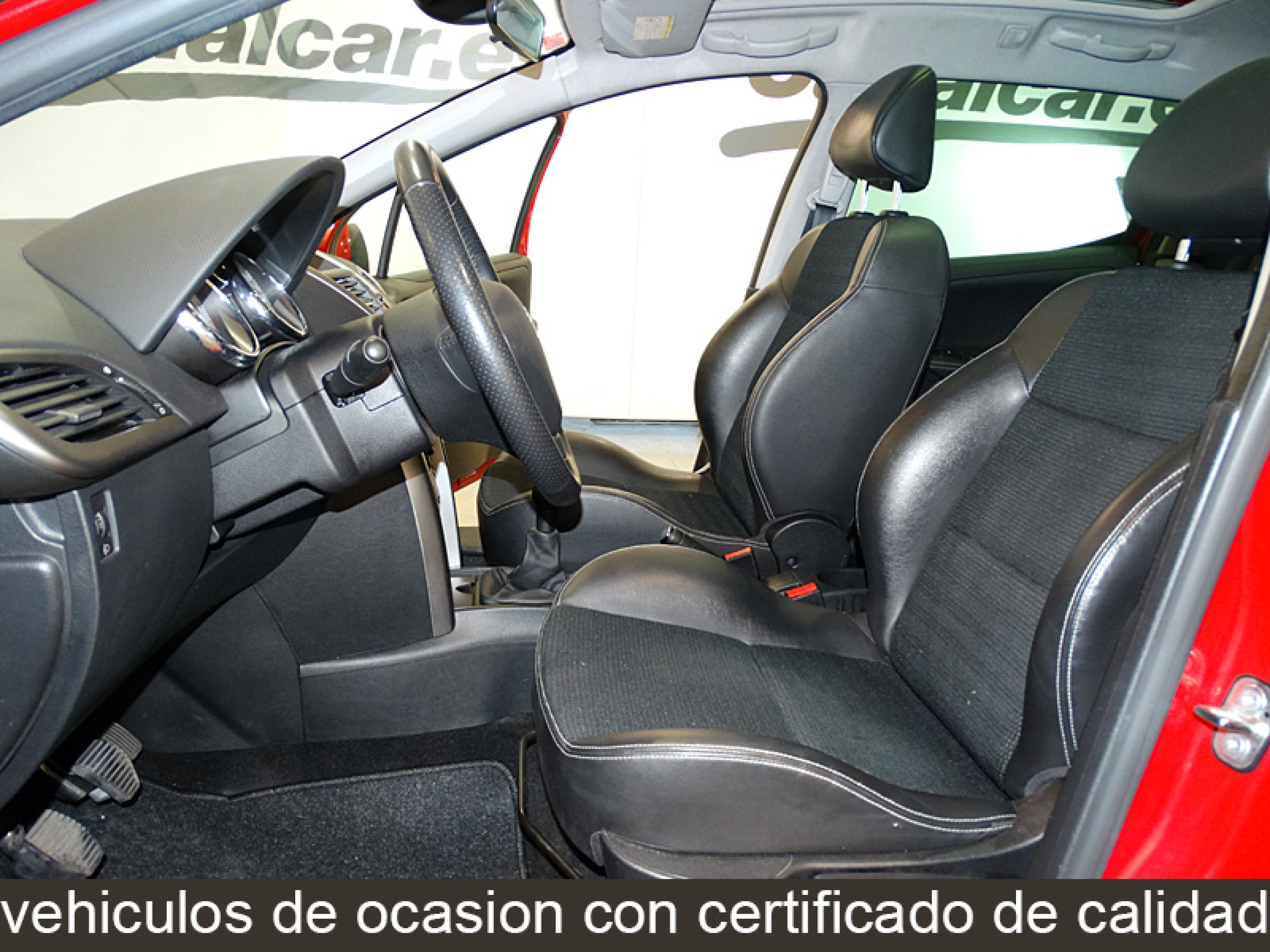 Foto Peugeot 207 14