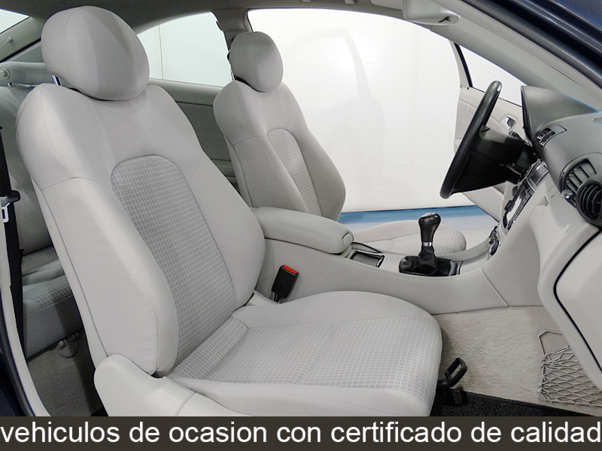 Foto Mercedes-Benz C 220 22