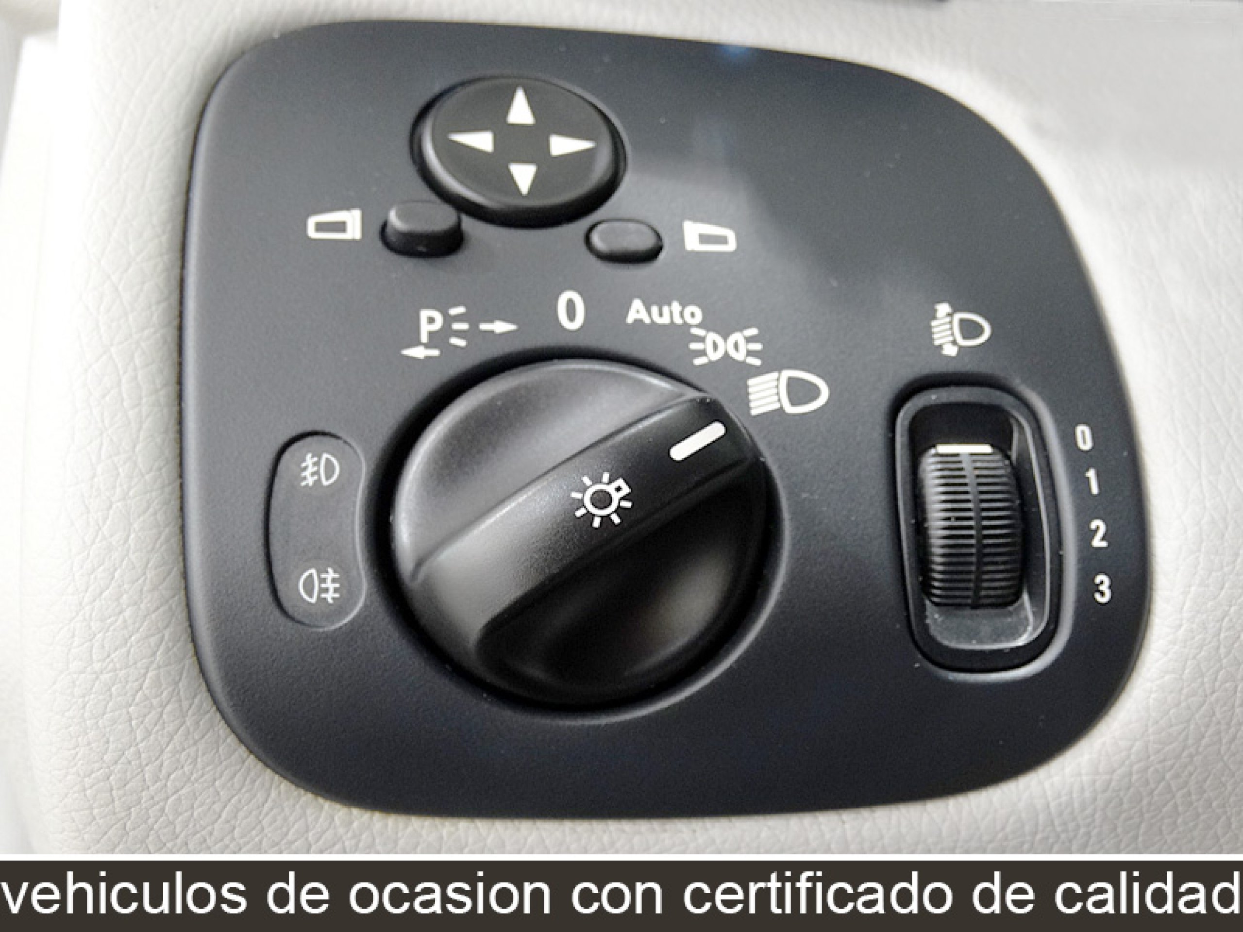 Foto Mercedes-Benz C 220 38