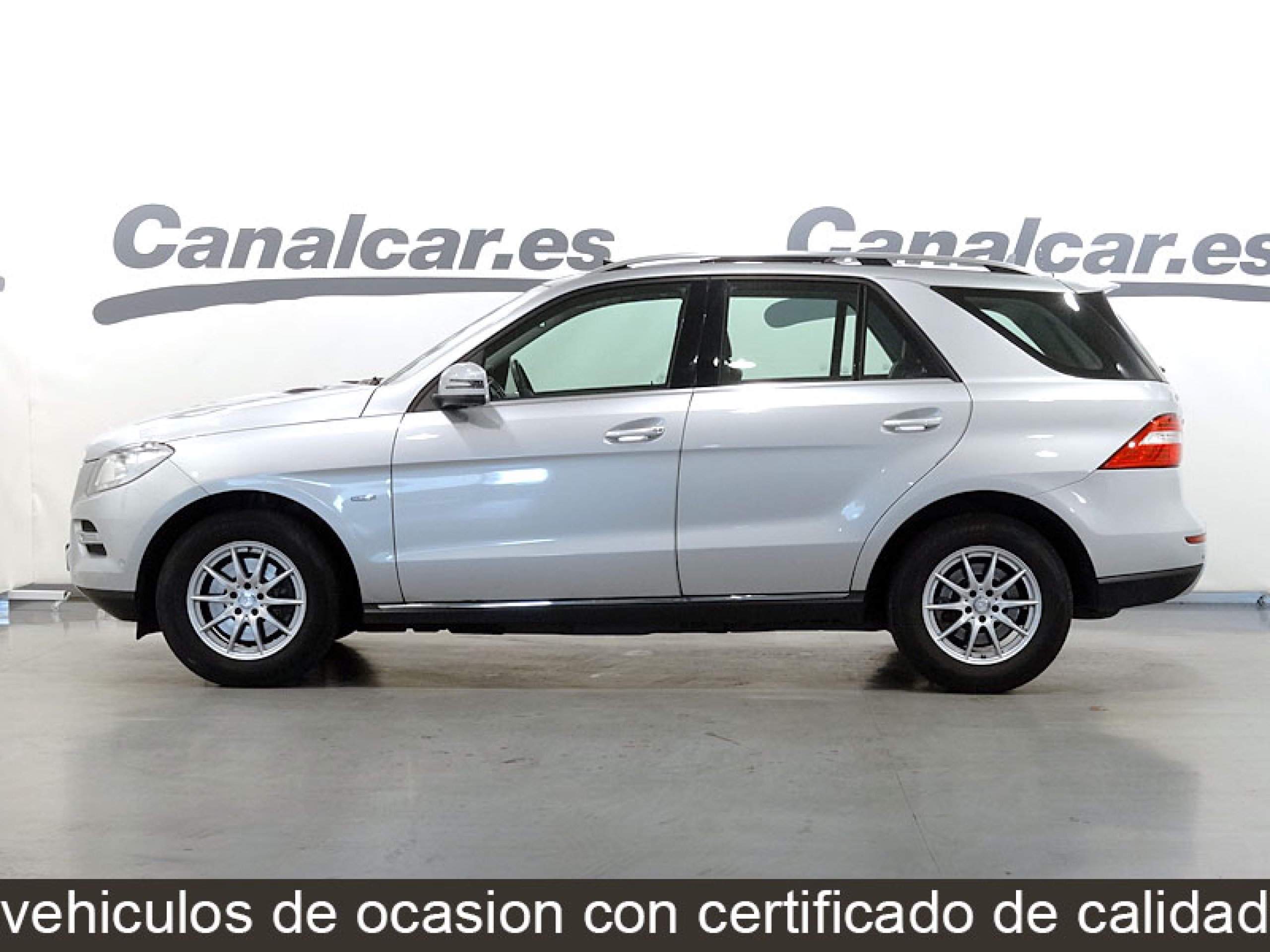 Foto Mercedes-Benz ML 250 10