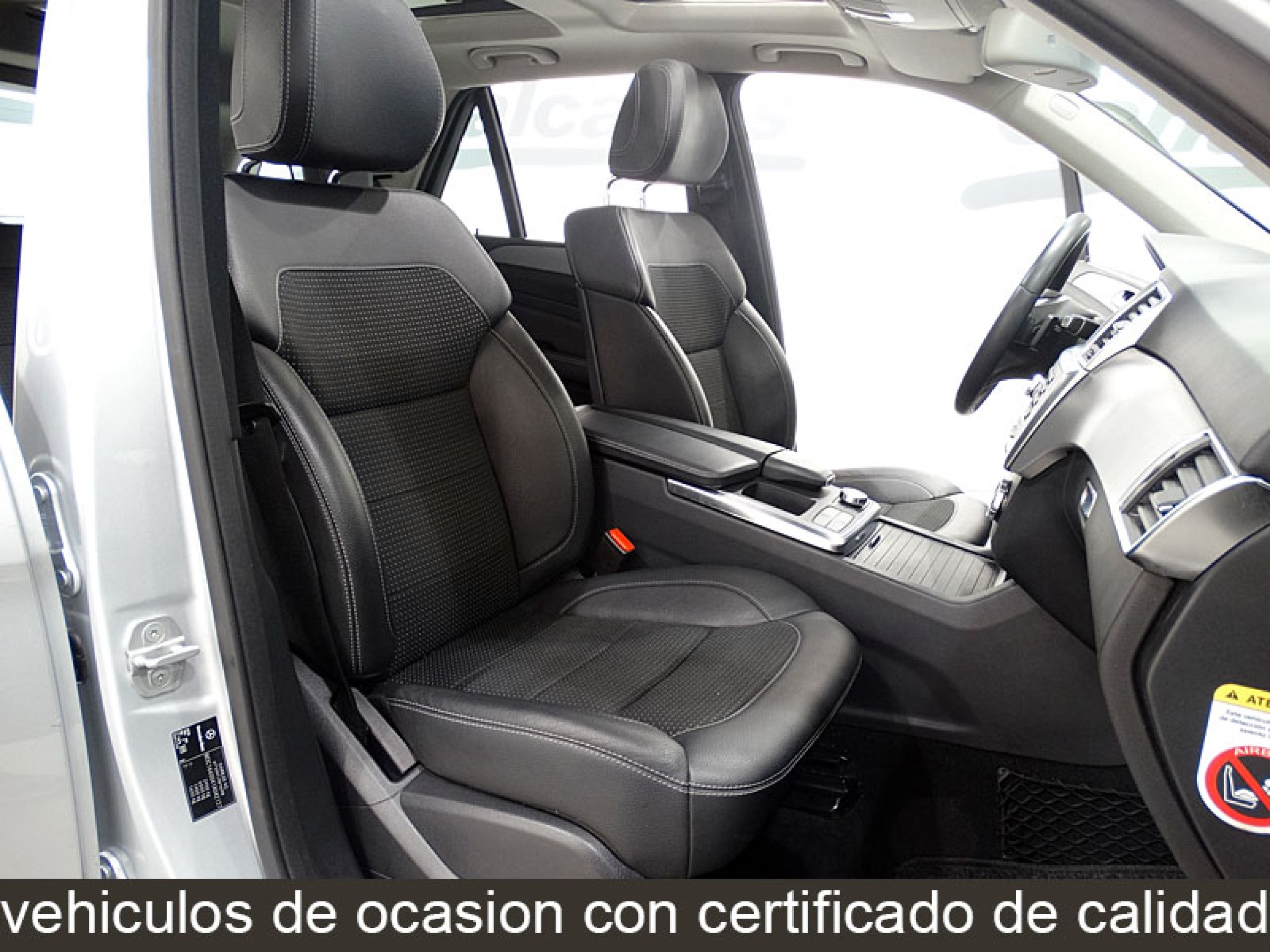 Foto Mercedes-Benz ML 250 24