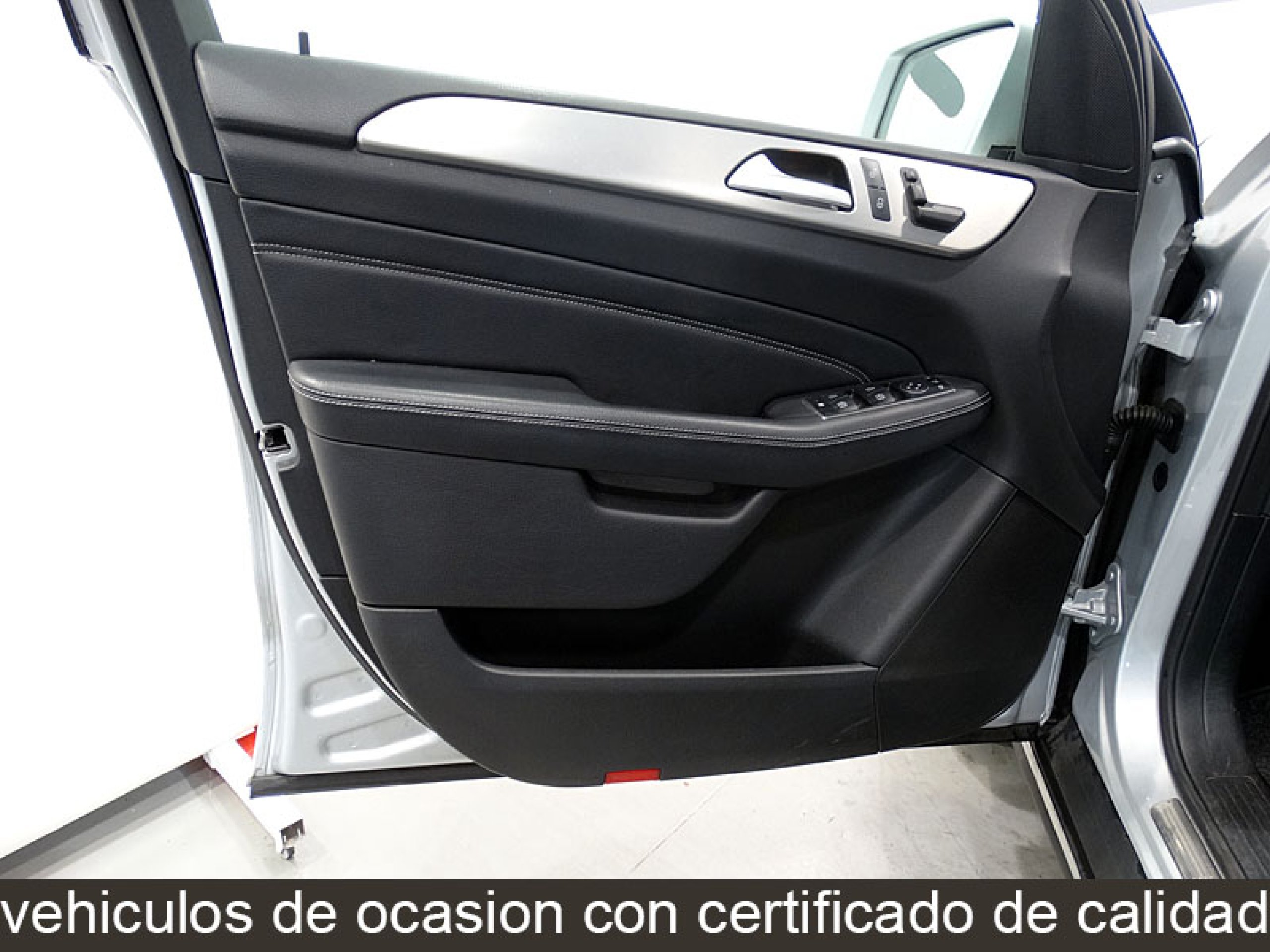 Foto Mercedes-Benz ML 250 25