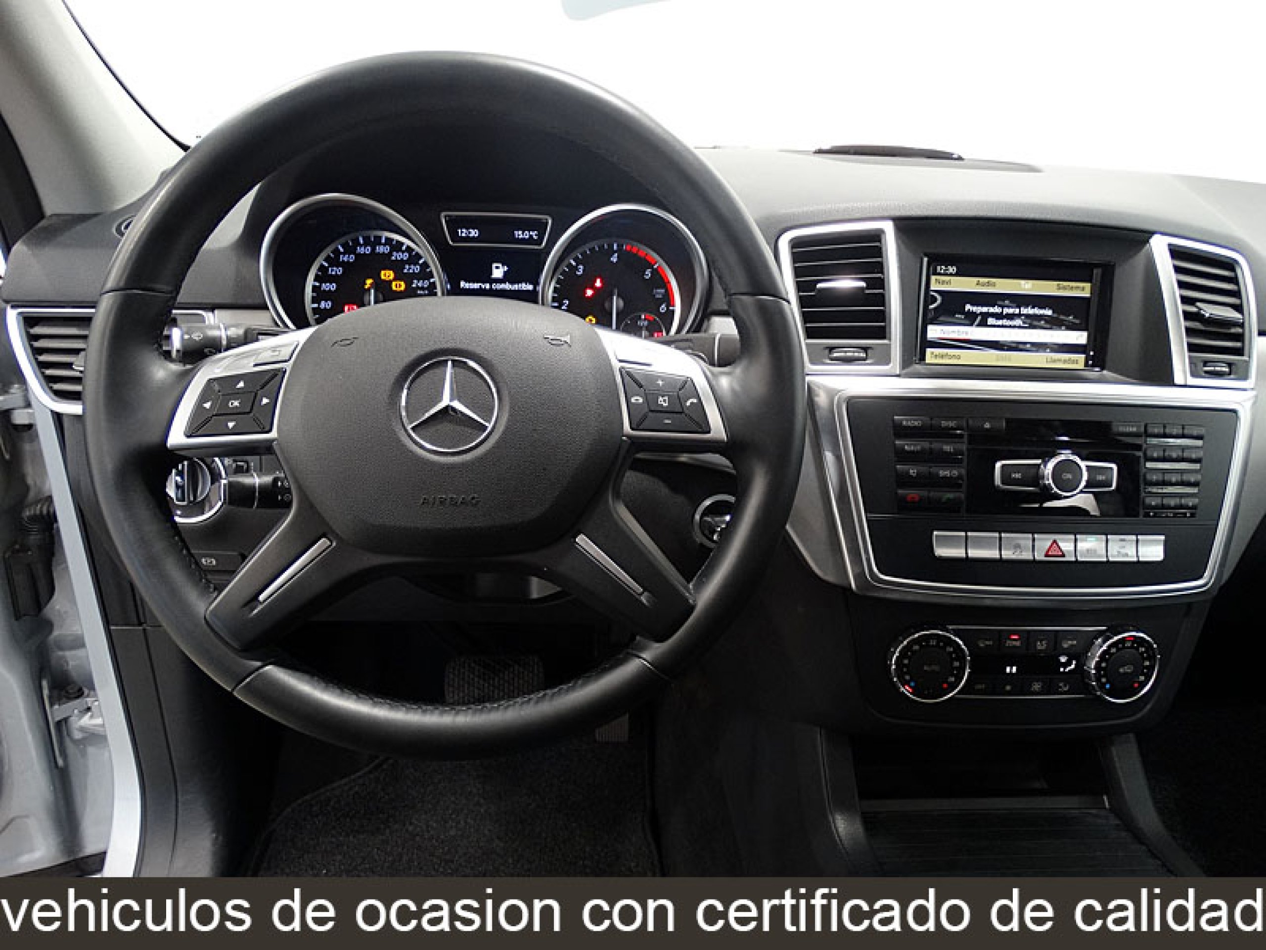 Foto Mercedes-Benz ML 250 29