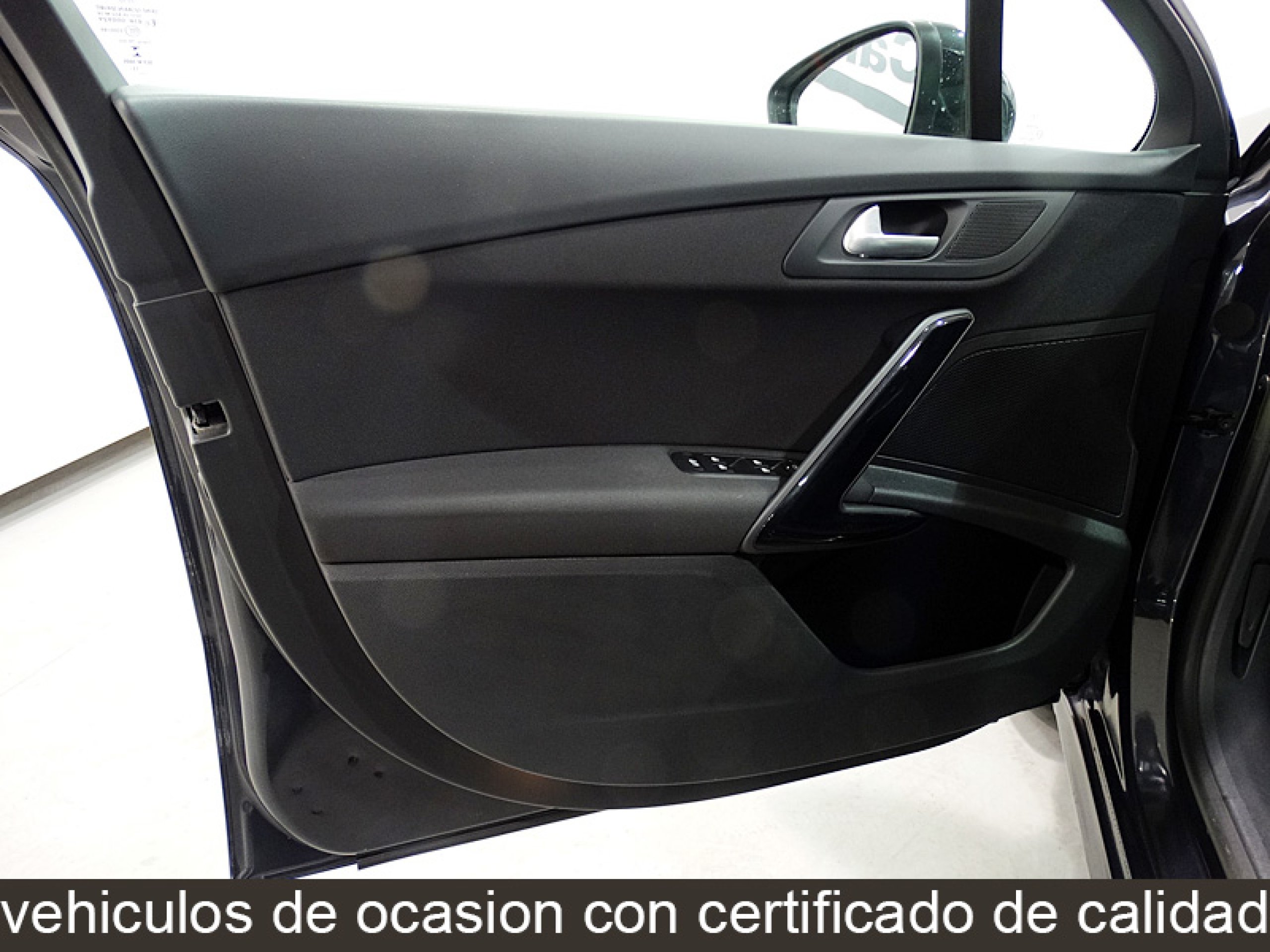 Foto Peugeot 508 21