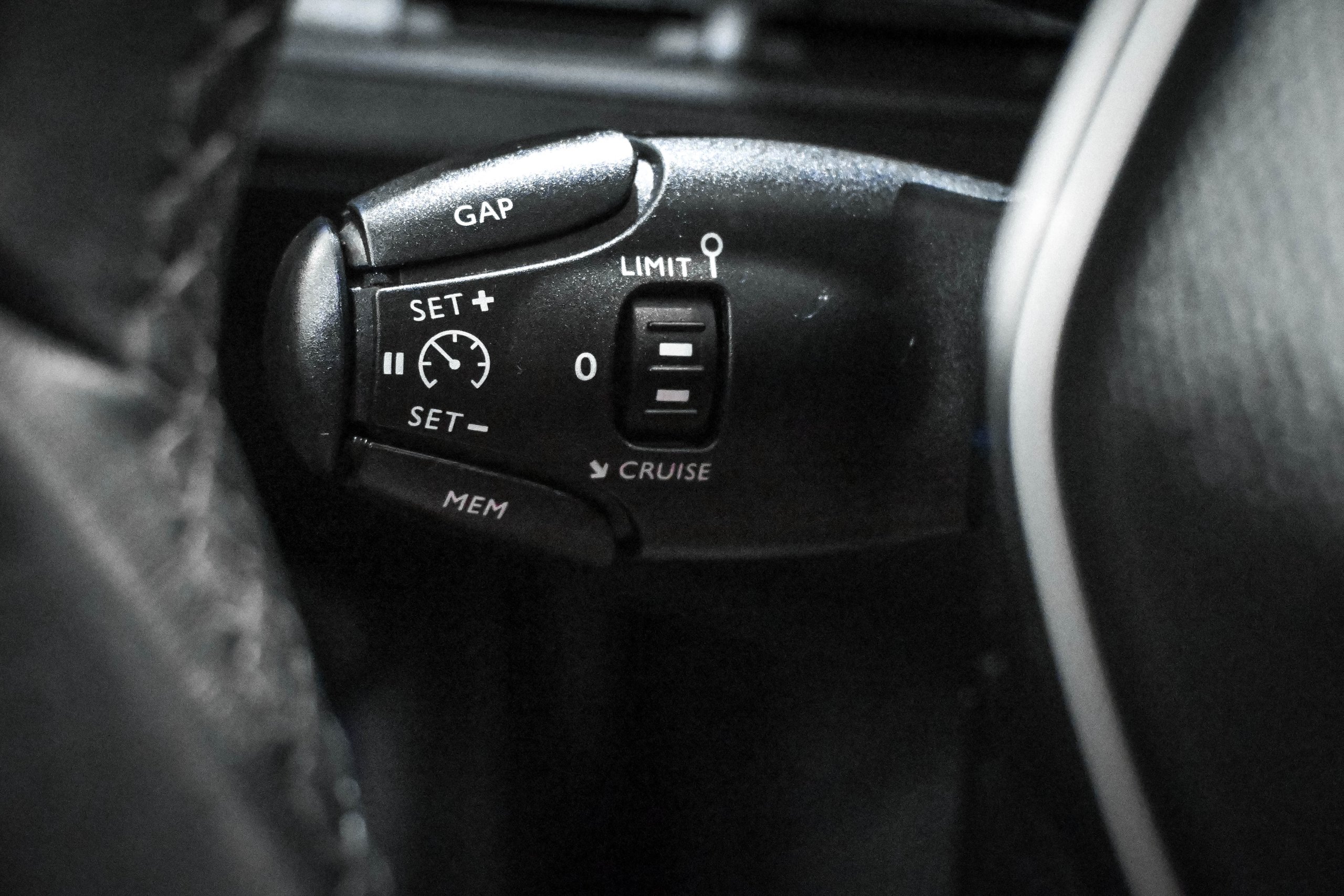 Foto Peugeot 5008 14