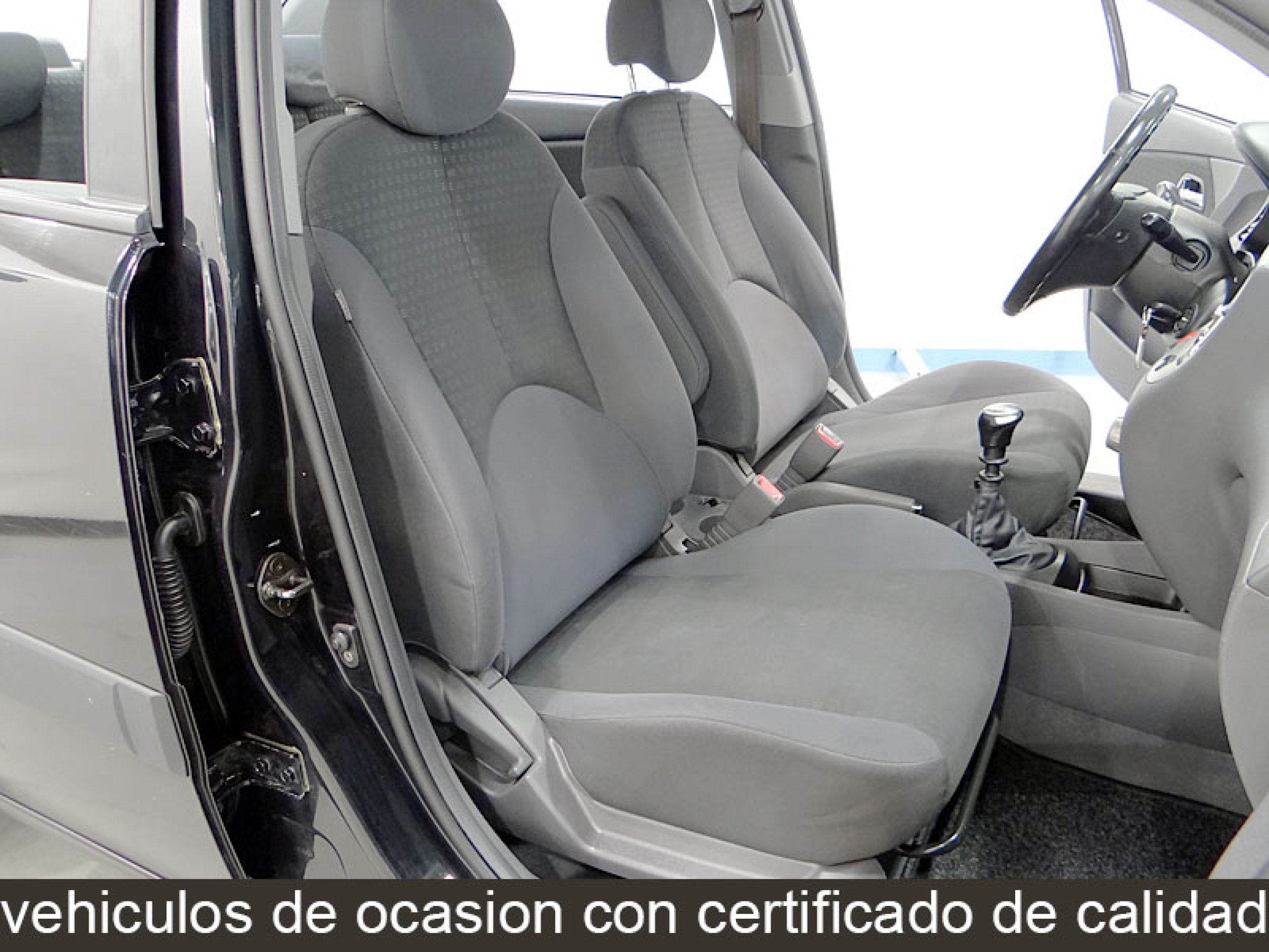 Foto Kia Rio 13