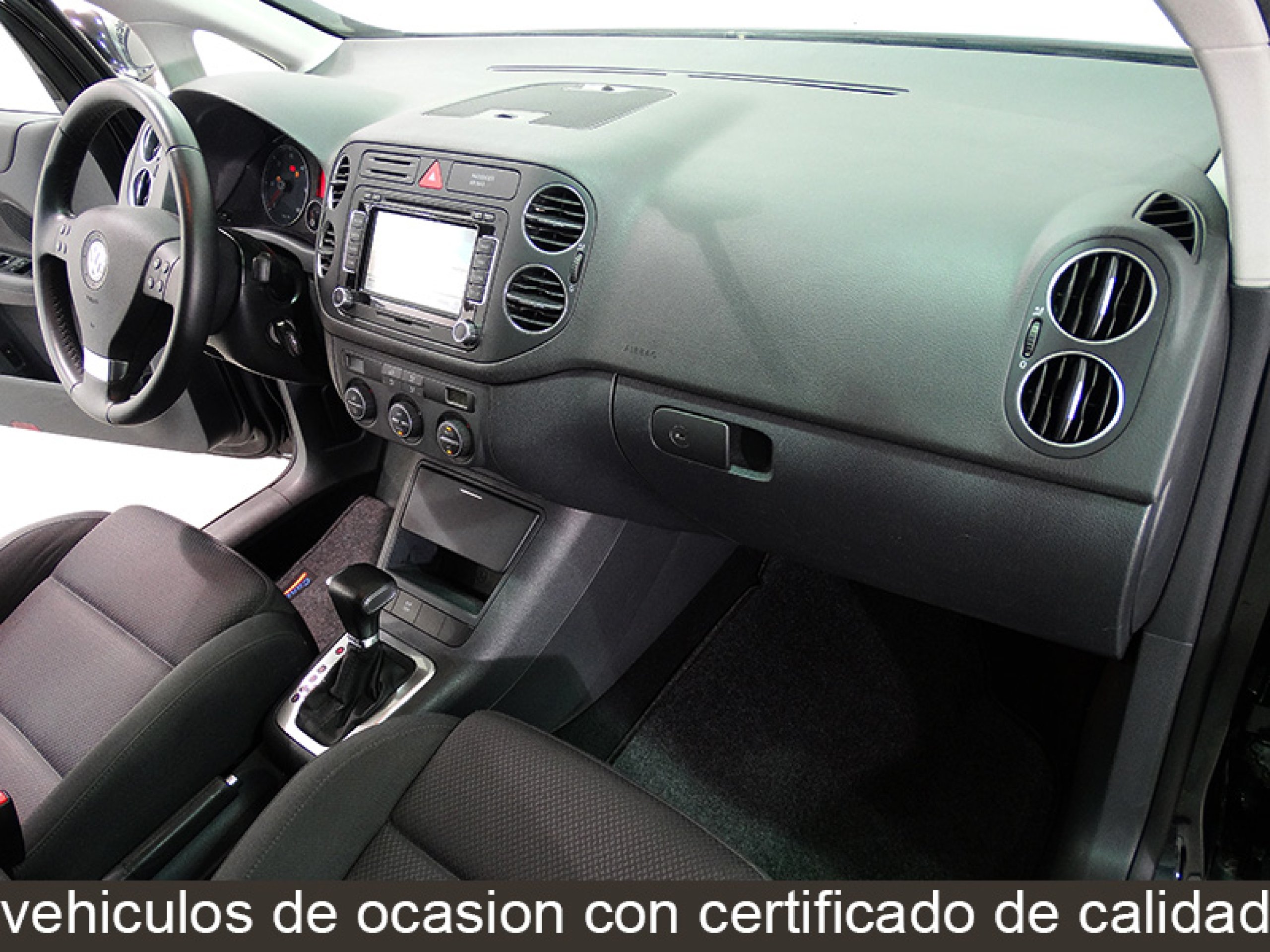 Foto Volkswagen Golf 24
